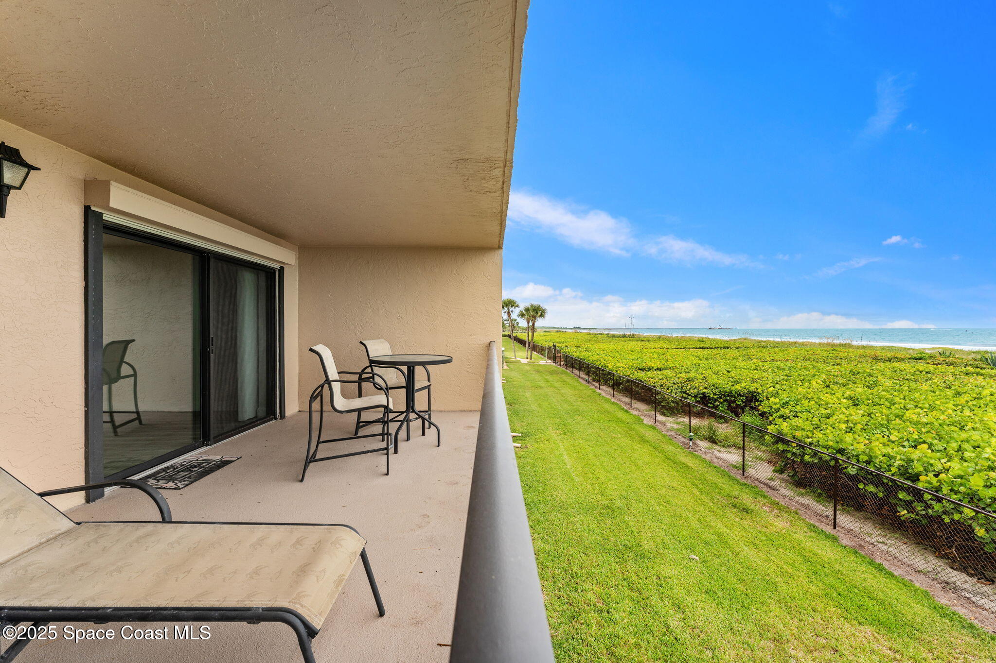 8496 Ridgewood Avenue 3205