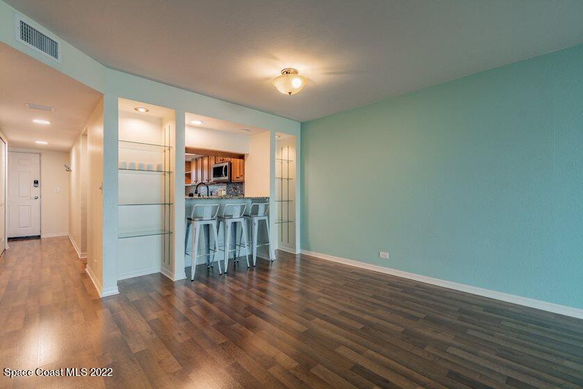 85 S Atlantic Avenue 302