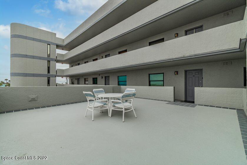 85 S Atlantic Avenue 302