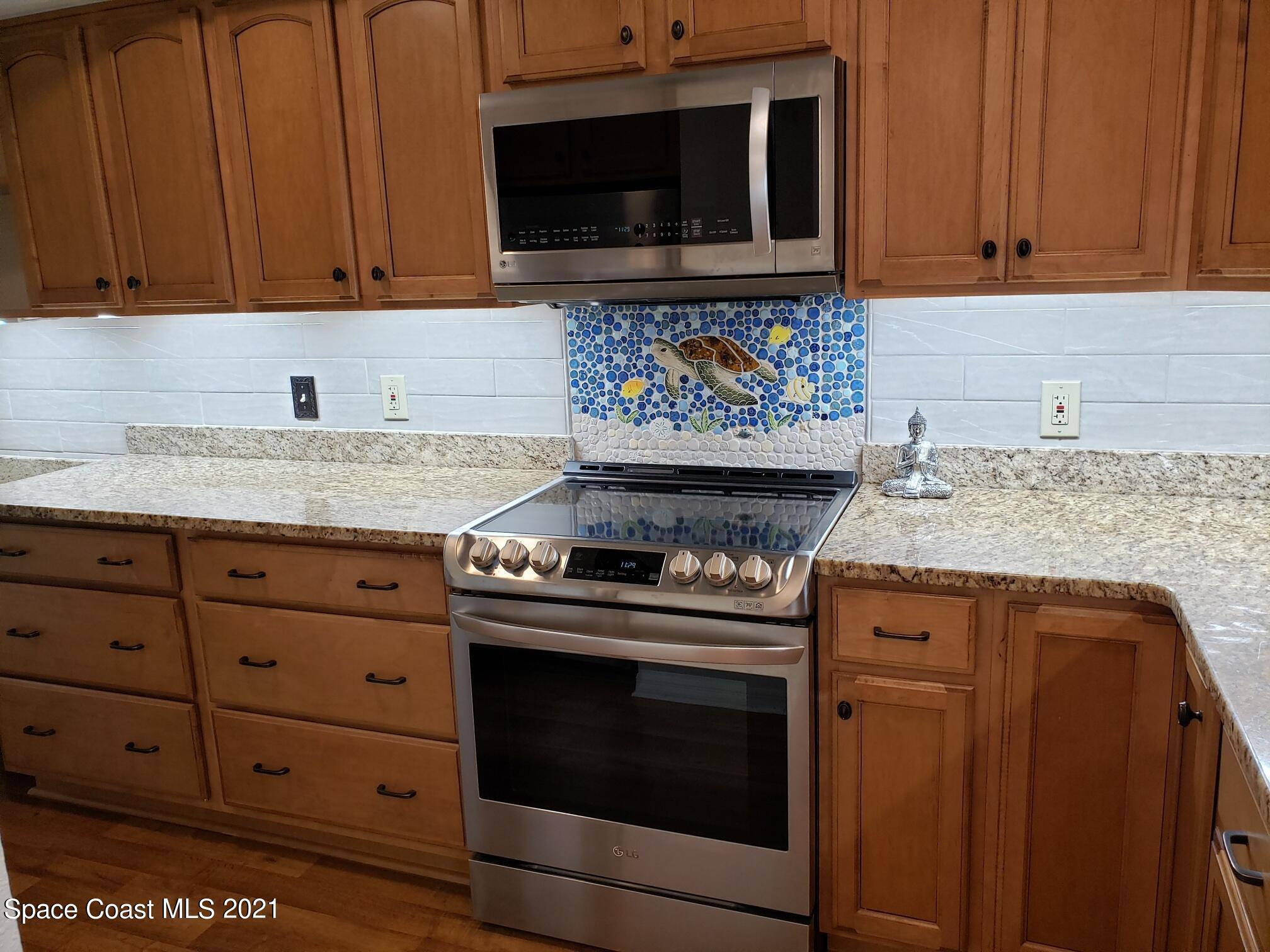 85 S Atlantic Avenue 302