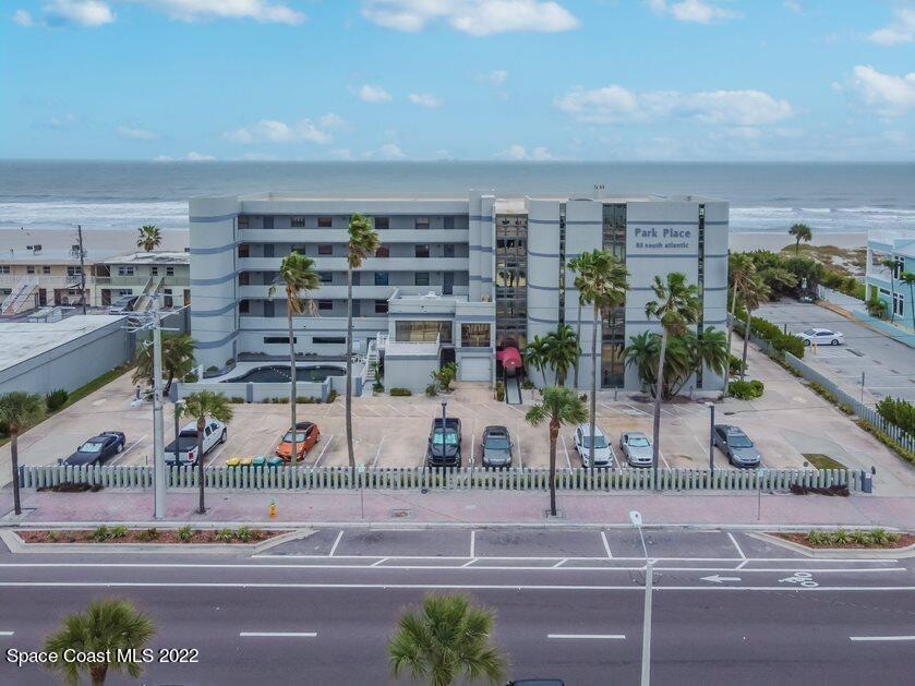 85 S Atlantic Avenue 302