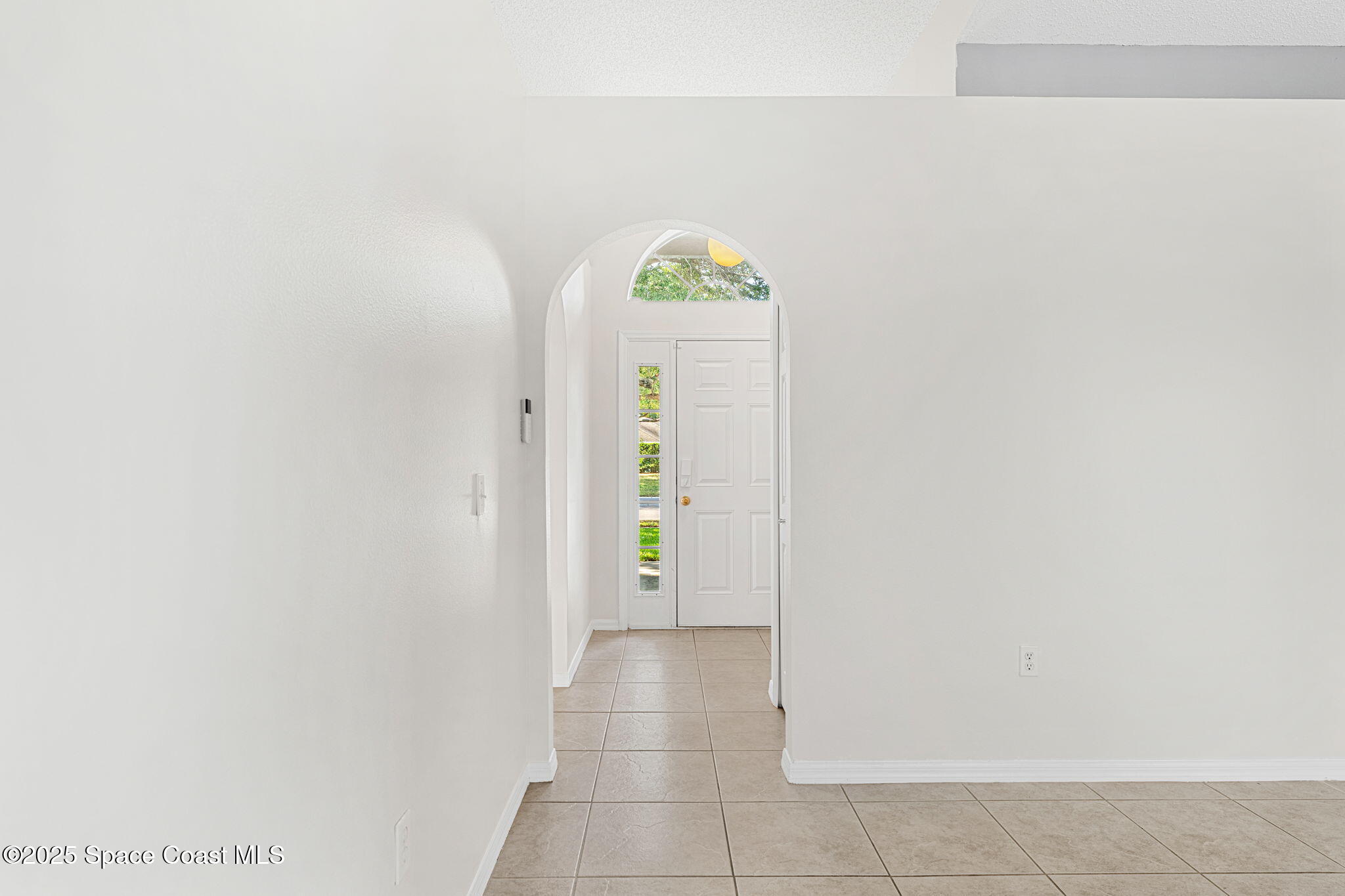 2390 Savannah Boulevard