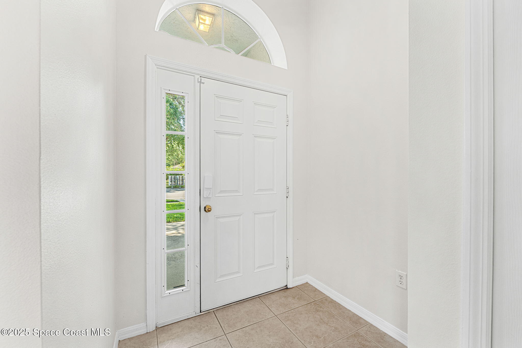 2390 Savannah Boulevard