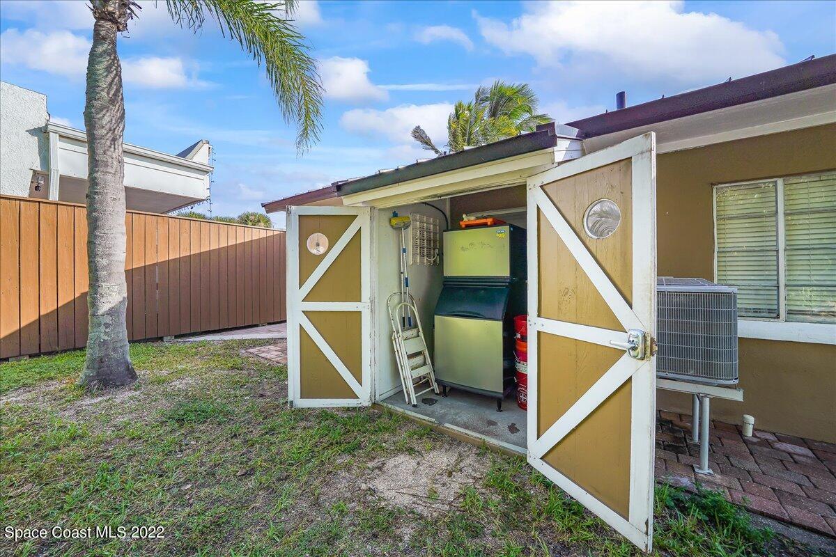 342 N Orlando Avenue Real Estate Only