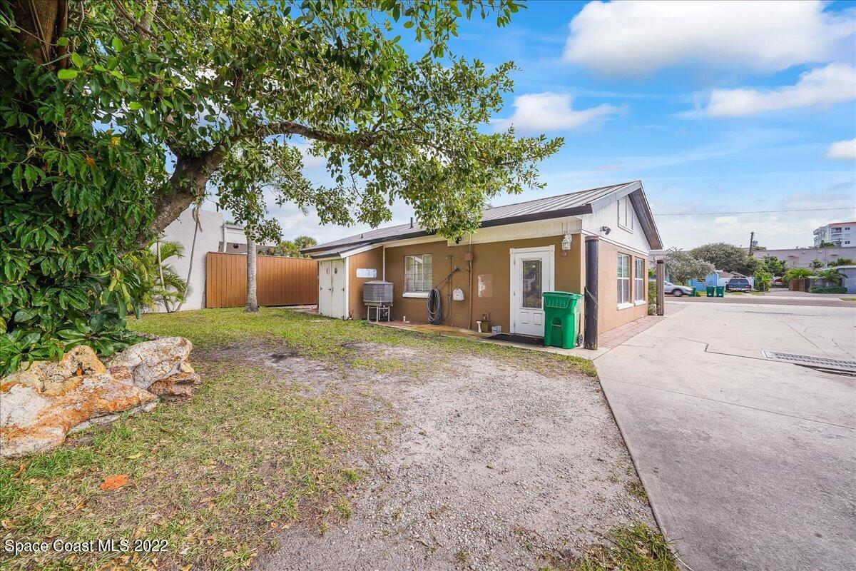 342 N Orlando Avenue Real Estate Only