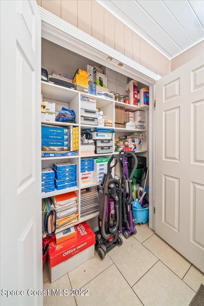 342 N Orlando Avenue Real Estate Only