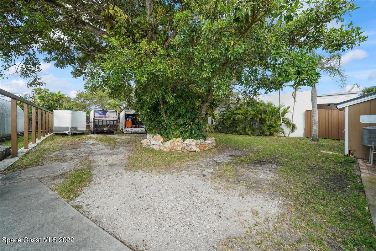 342 N Orlando Avenue Real Estate Only