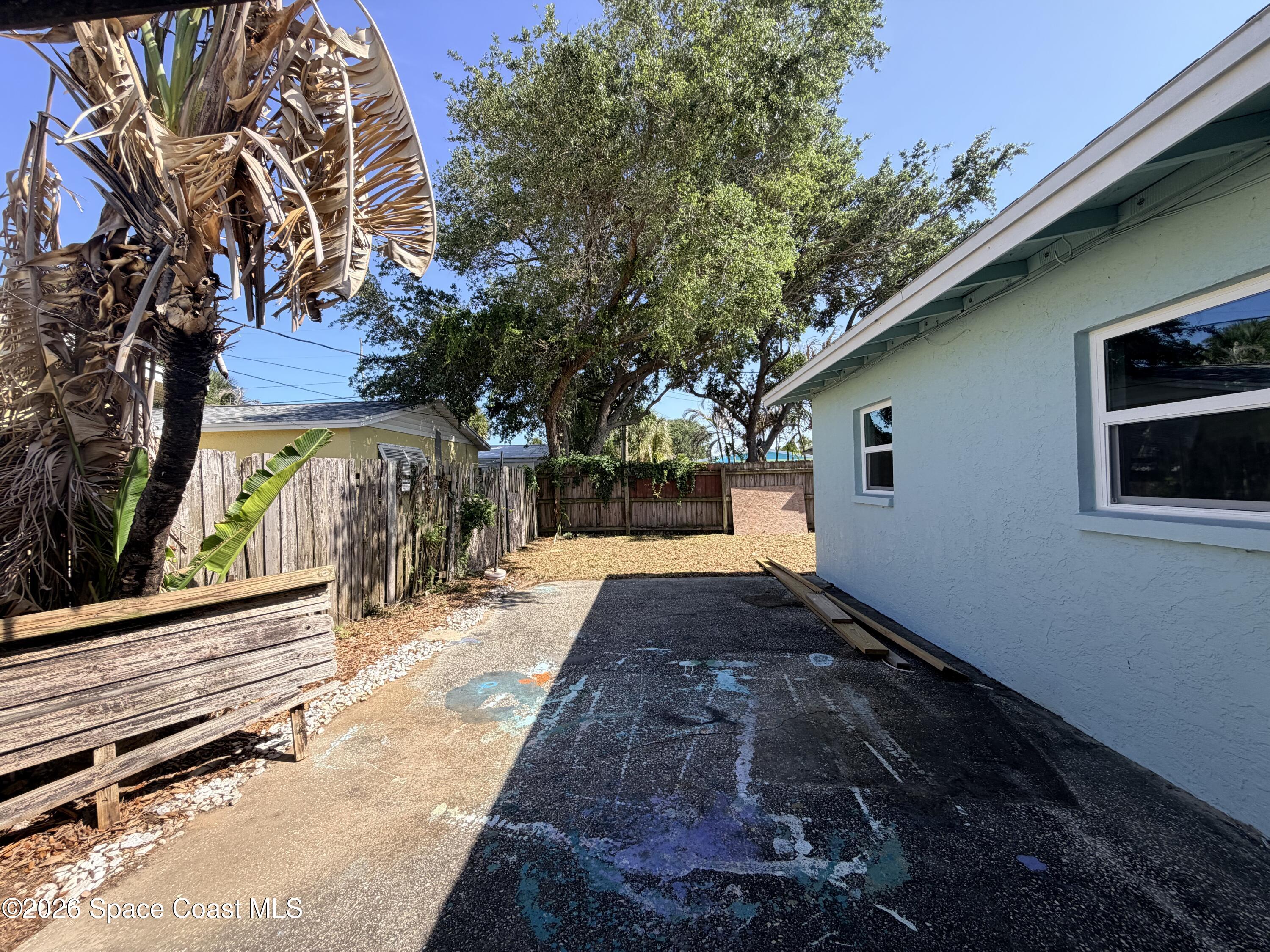 143 E Grant Avenue