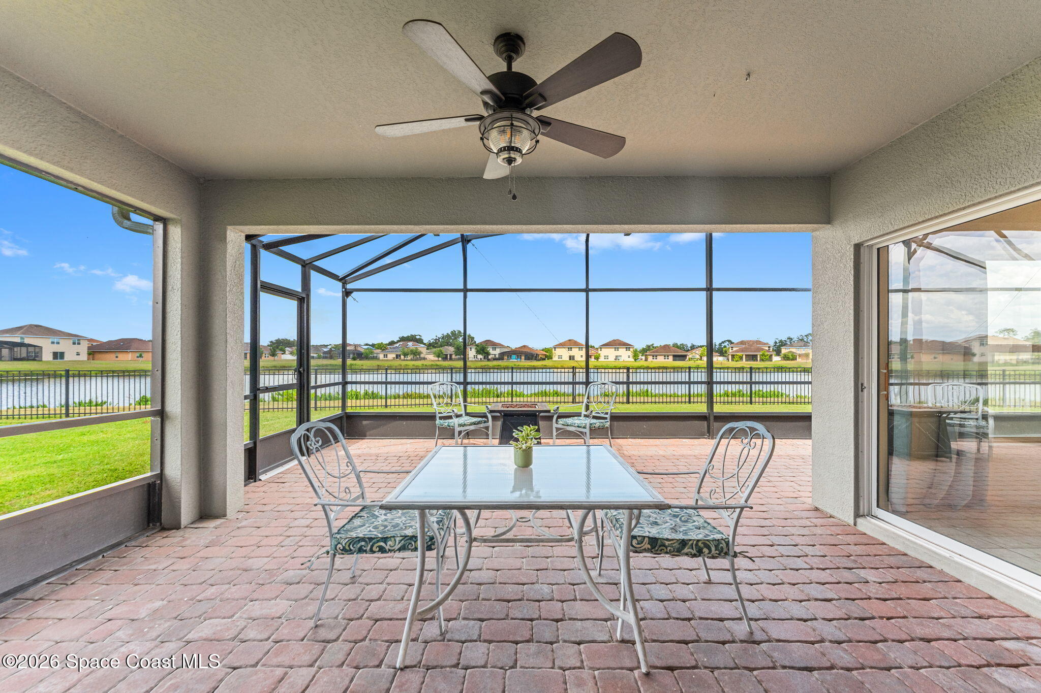 4851 Pearl Lake Court