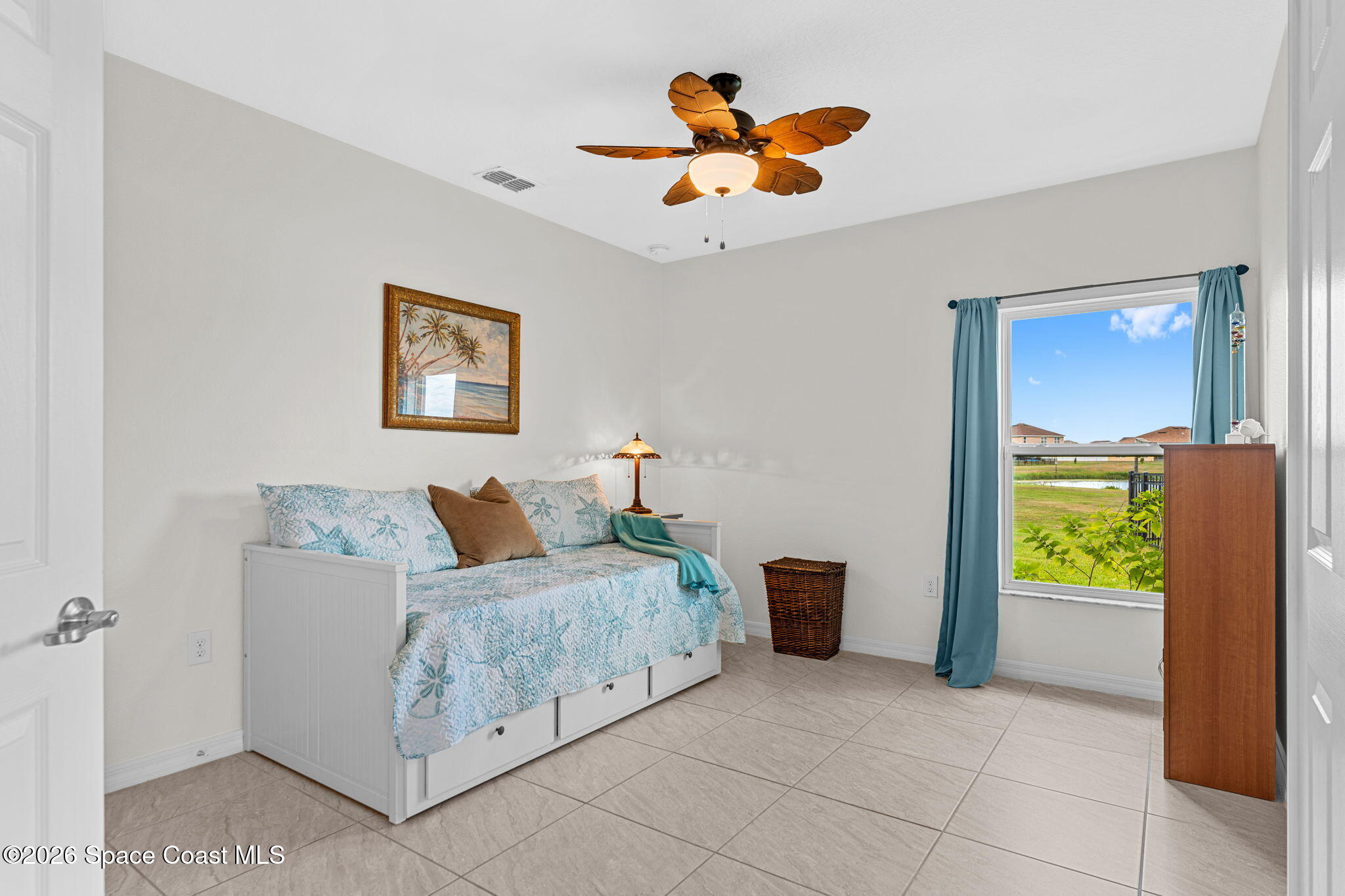 4851 Pearl Lake Court