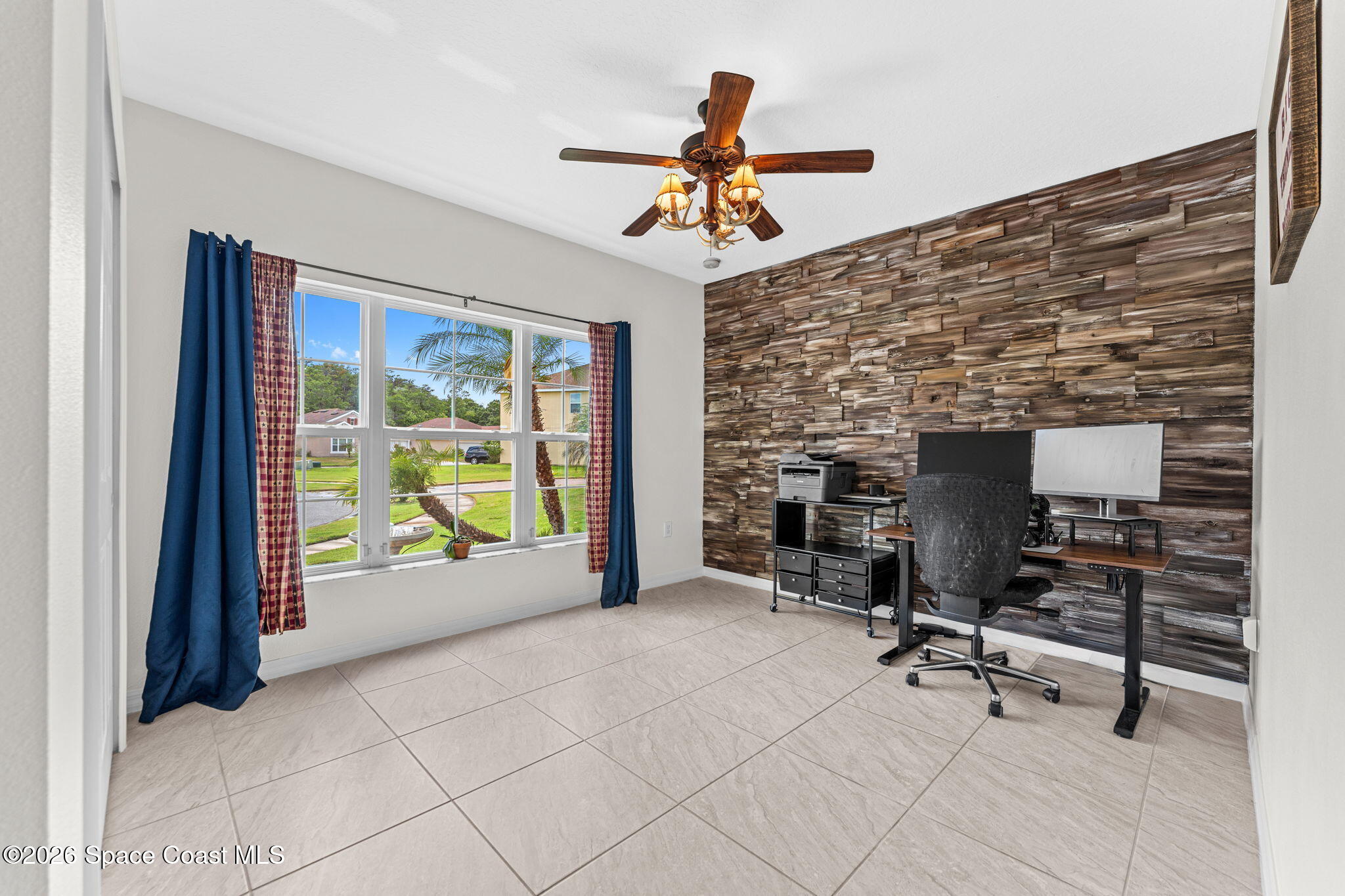 4851 Pearl Lake Court