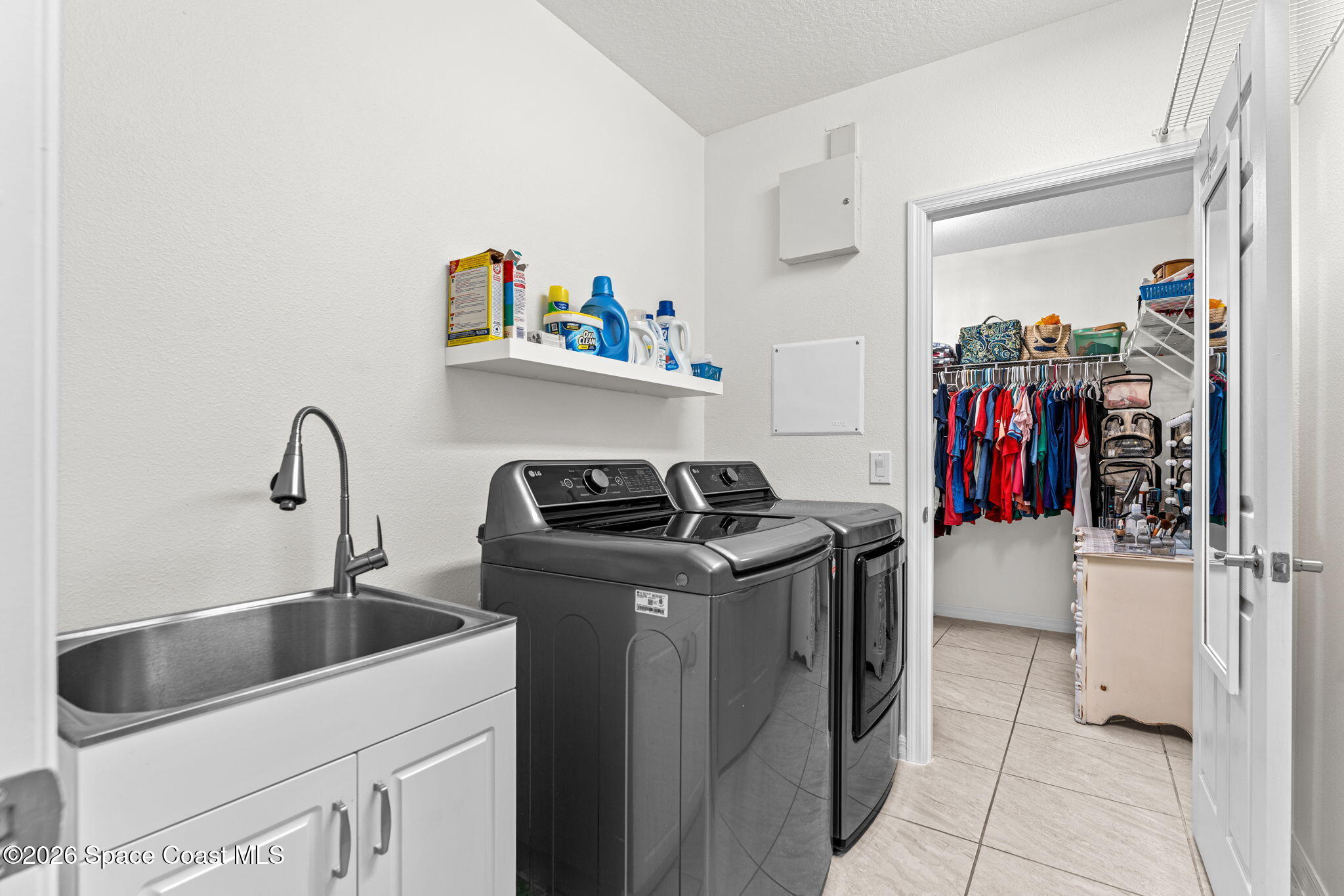 4851 Pearl Lake Court