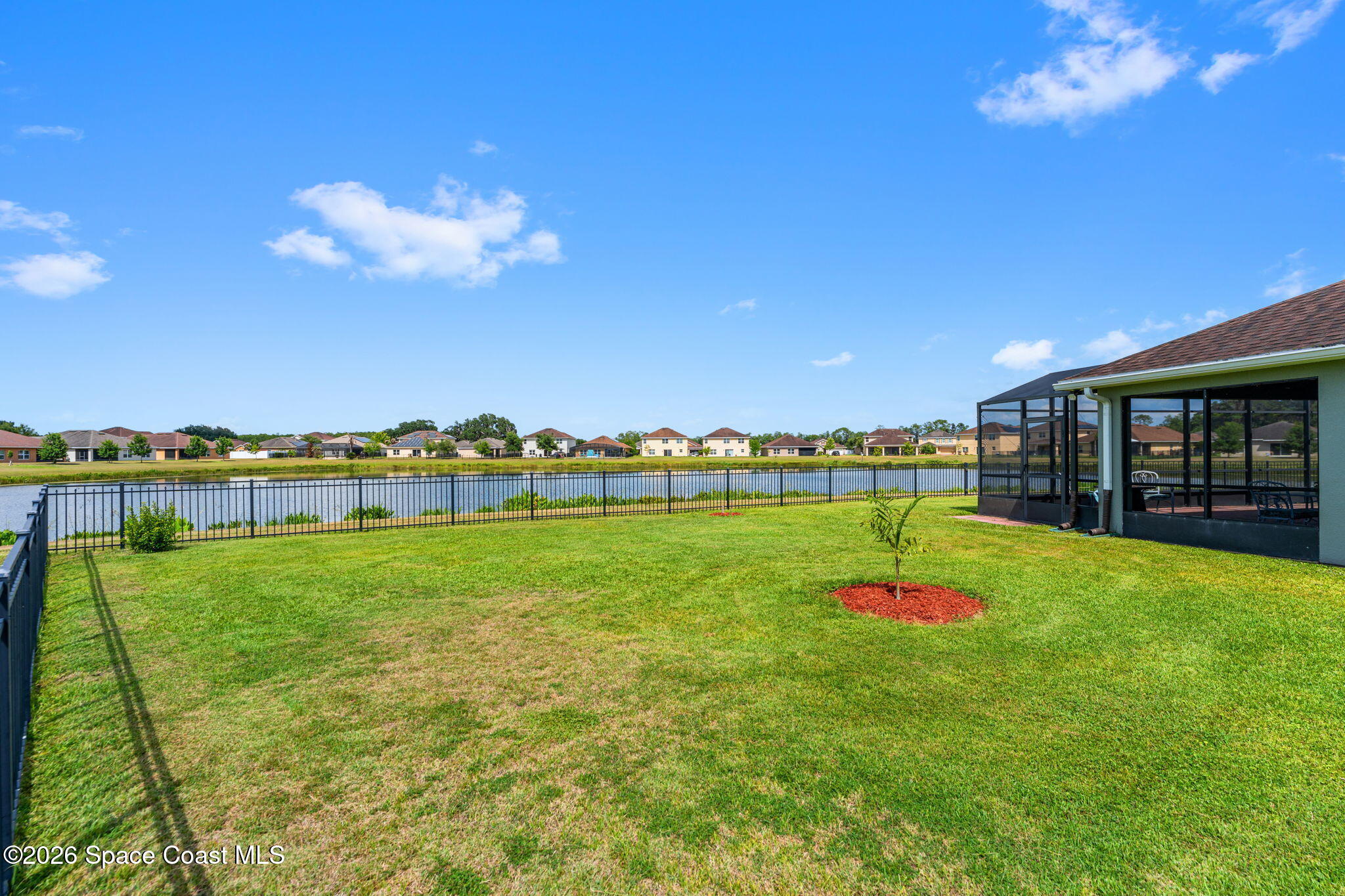 4851 Pearl Lake Court