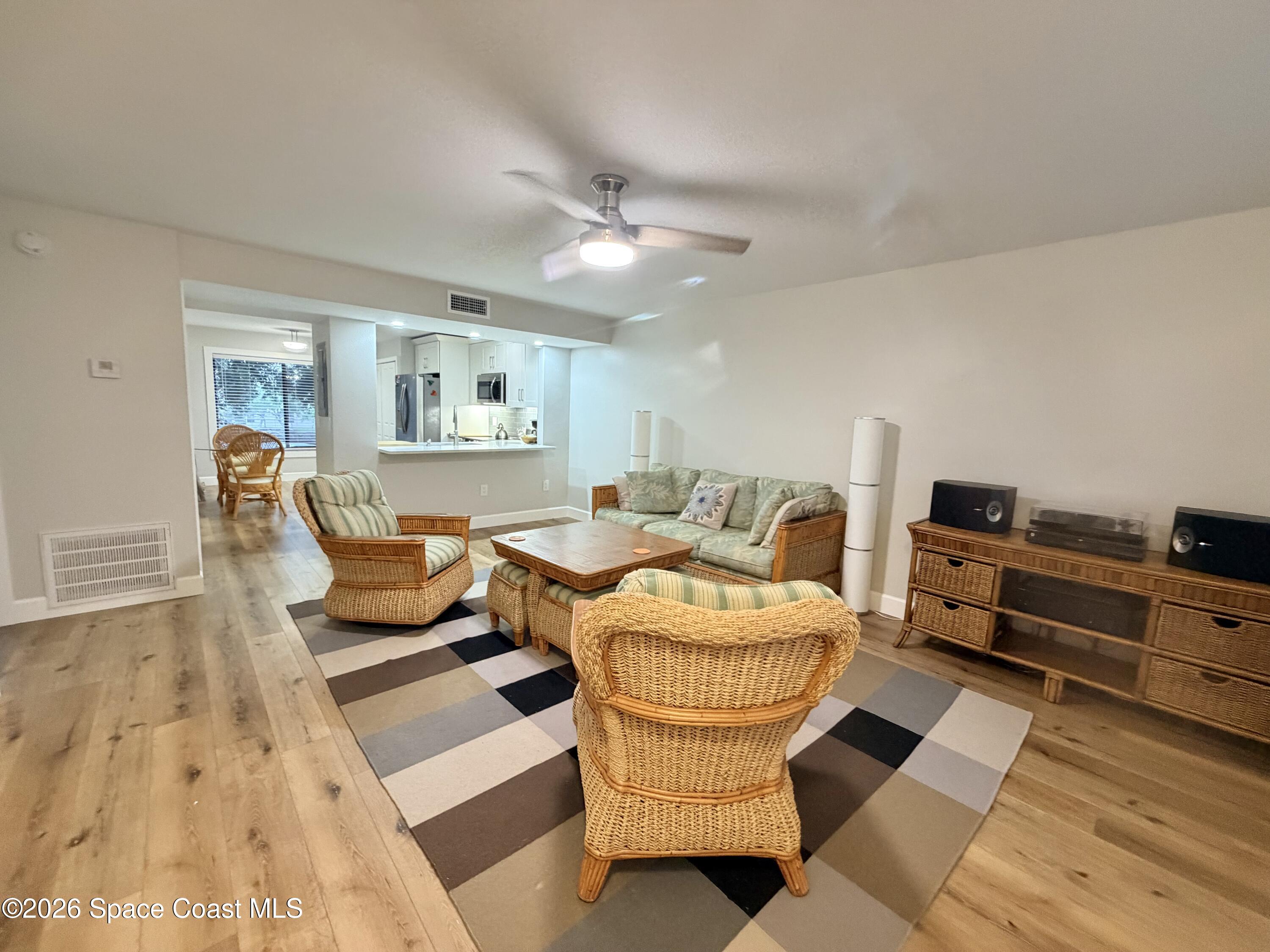 200 International Drive 507