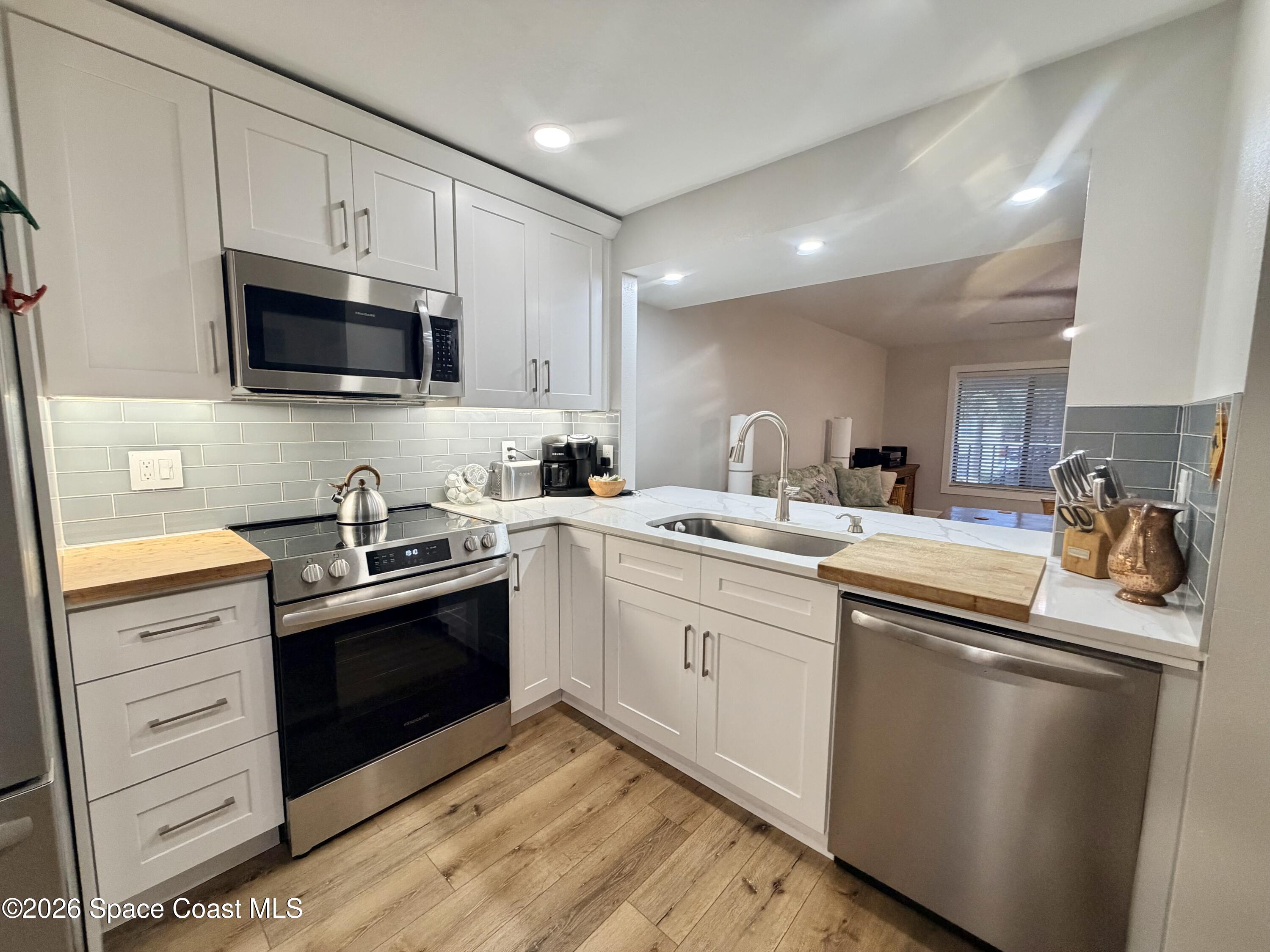 200 International Drive 507