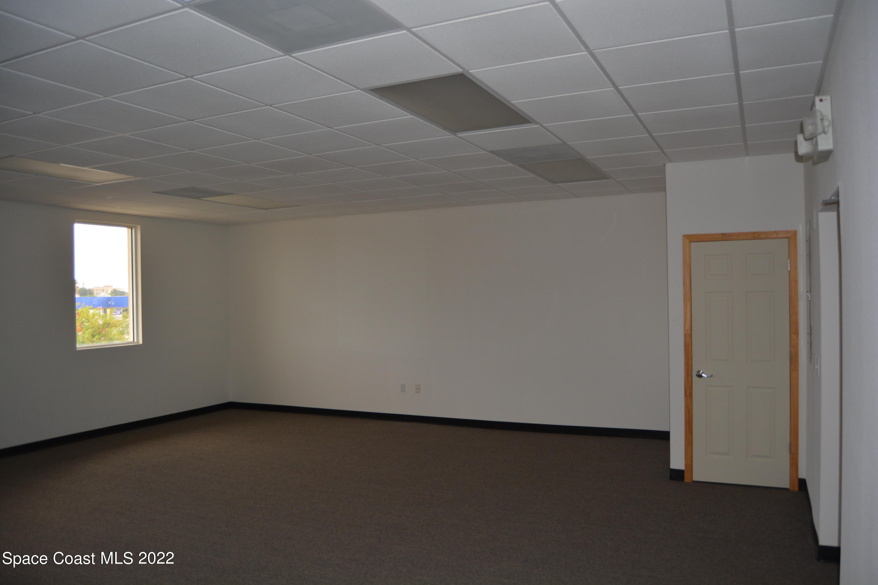 5505 N Atlantic Avenue, 204