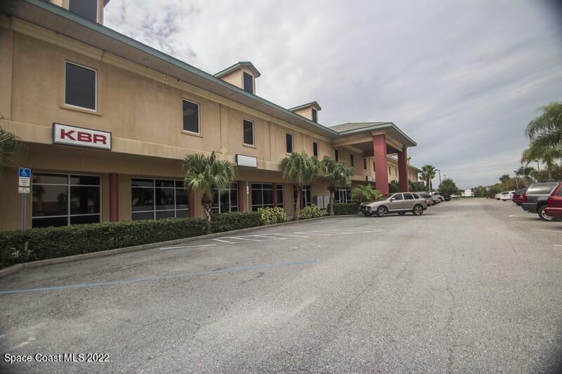 5505 N Atlantic Avenue, 204