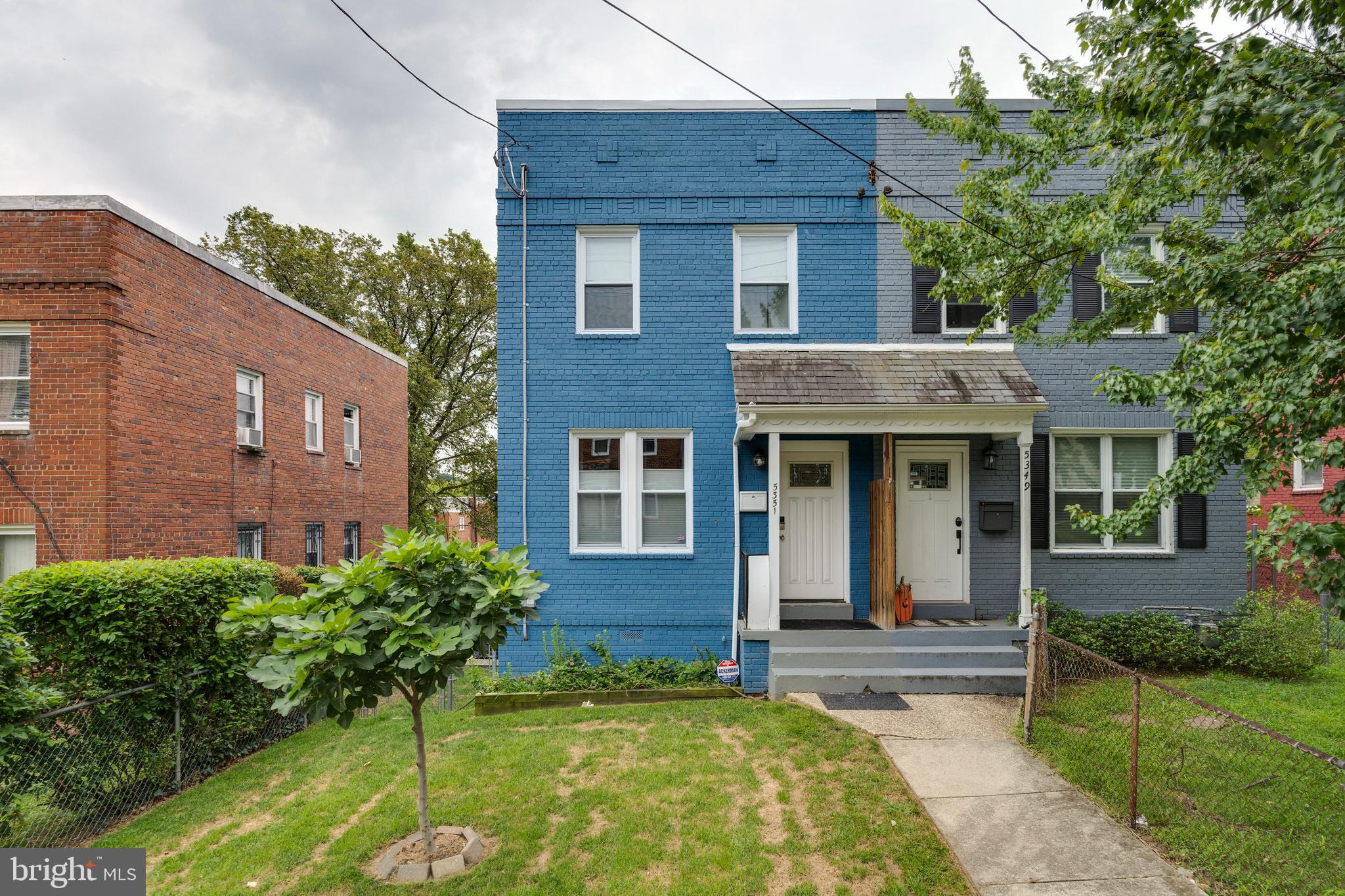 5351 Ames STREET NE