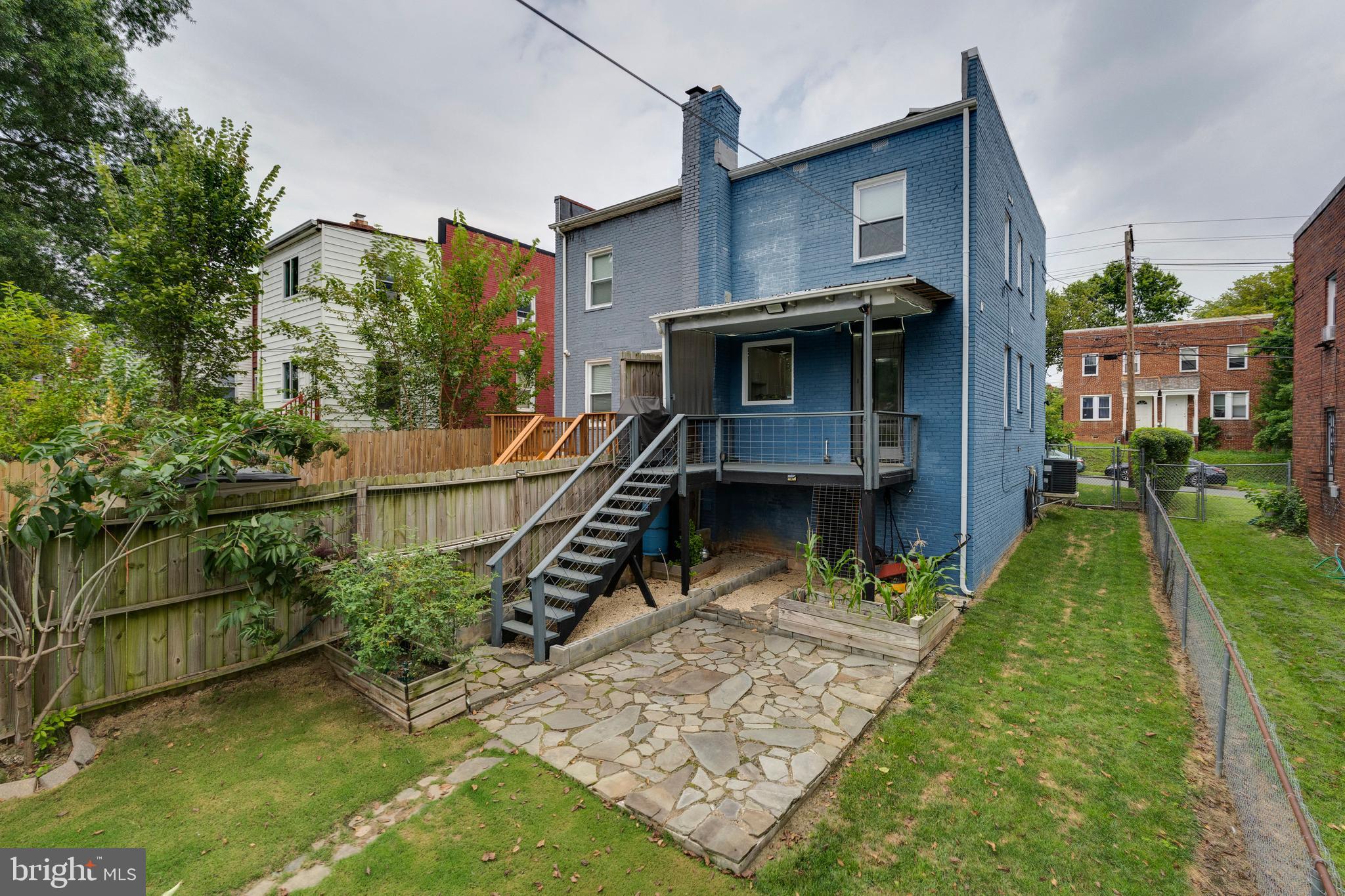 5351 Ames STREET NE