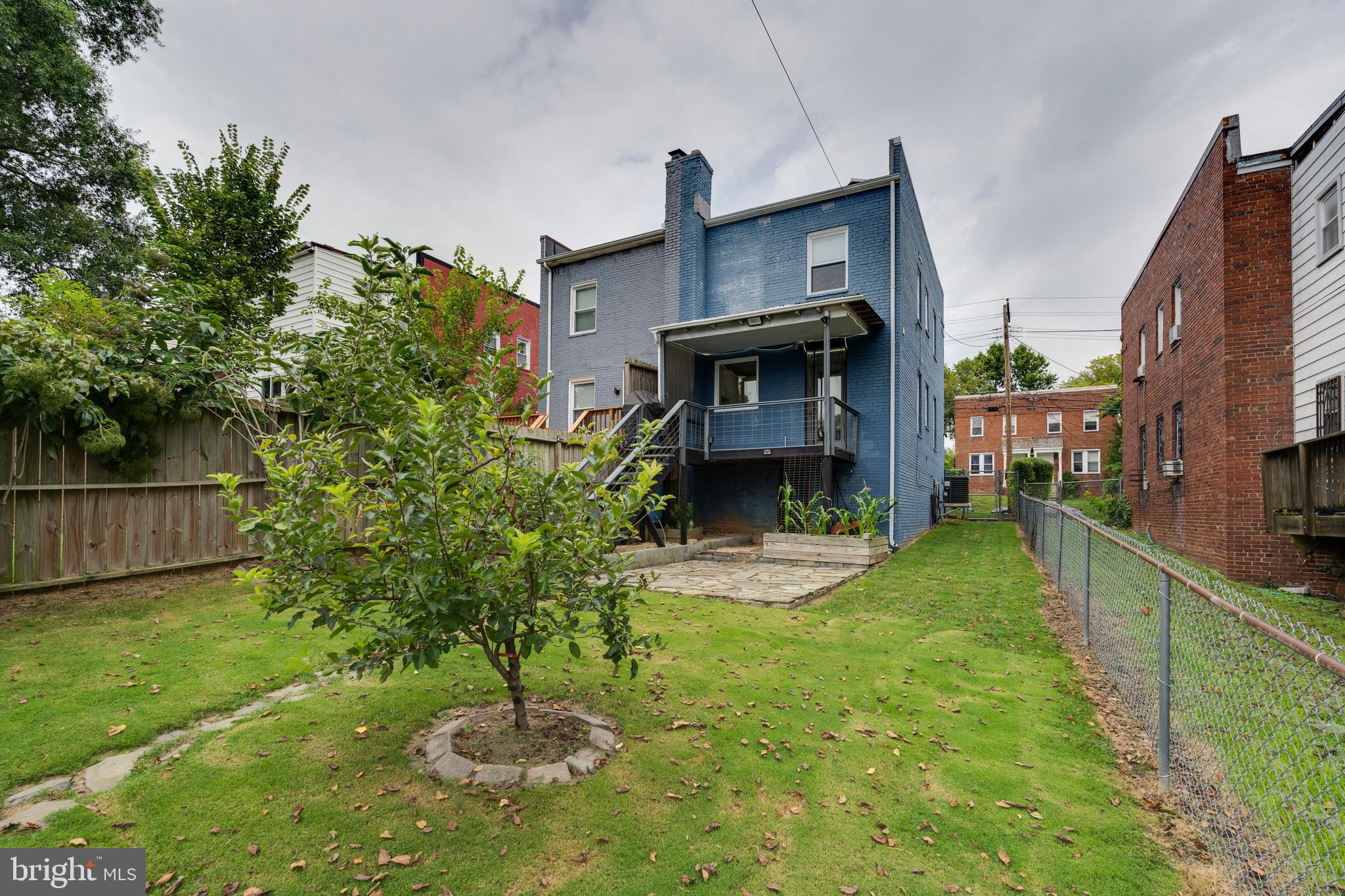 5351 Ames STREET NE