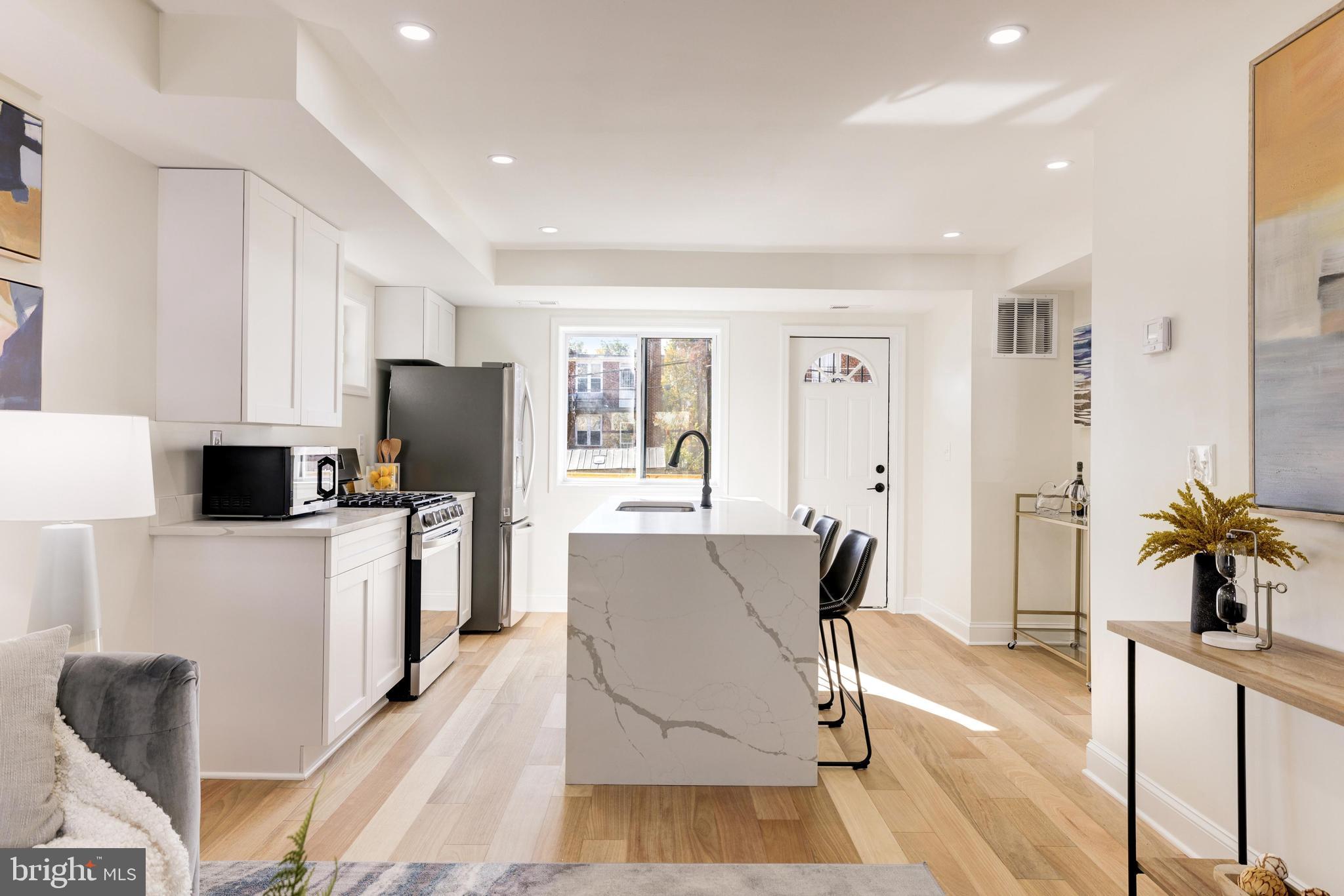 160 Forrester STREET SW
