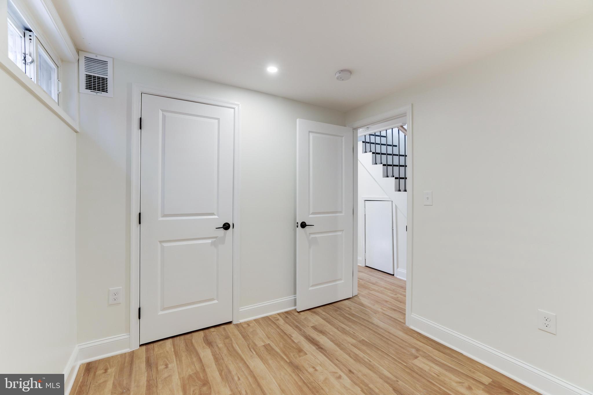 160 Forrester STREET SW