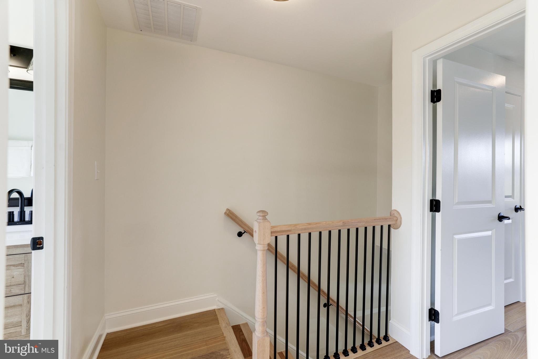 160 Forrester STREET SW