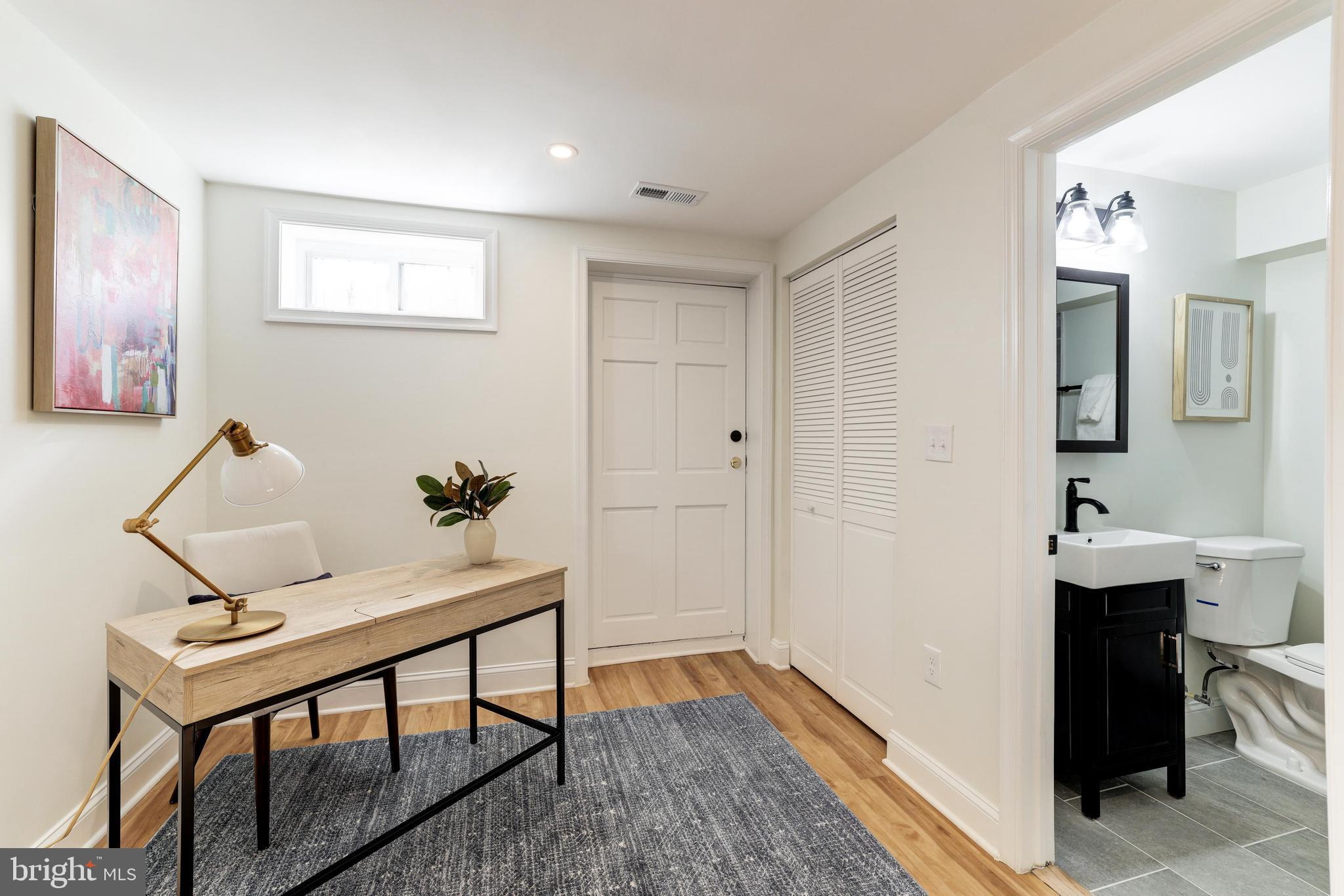 160 Forrester STREET SW
