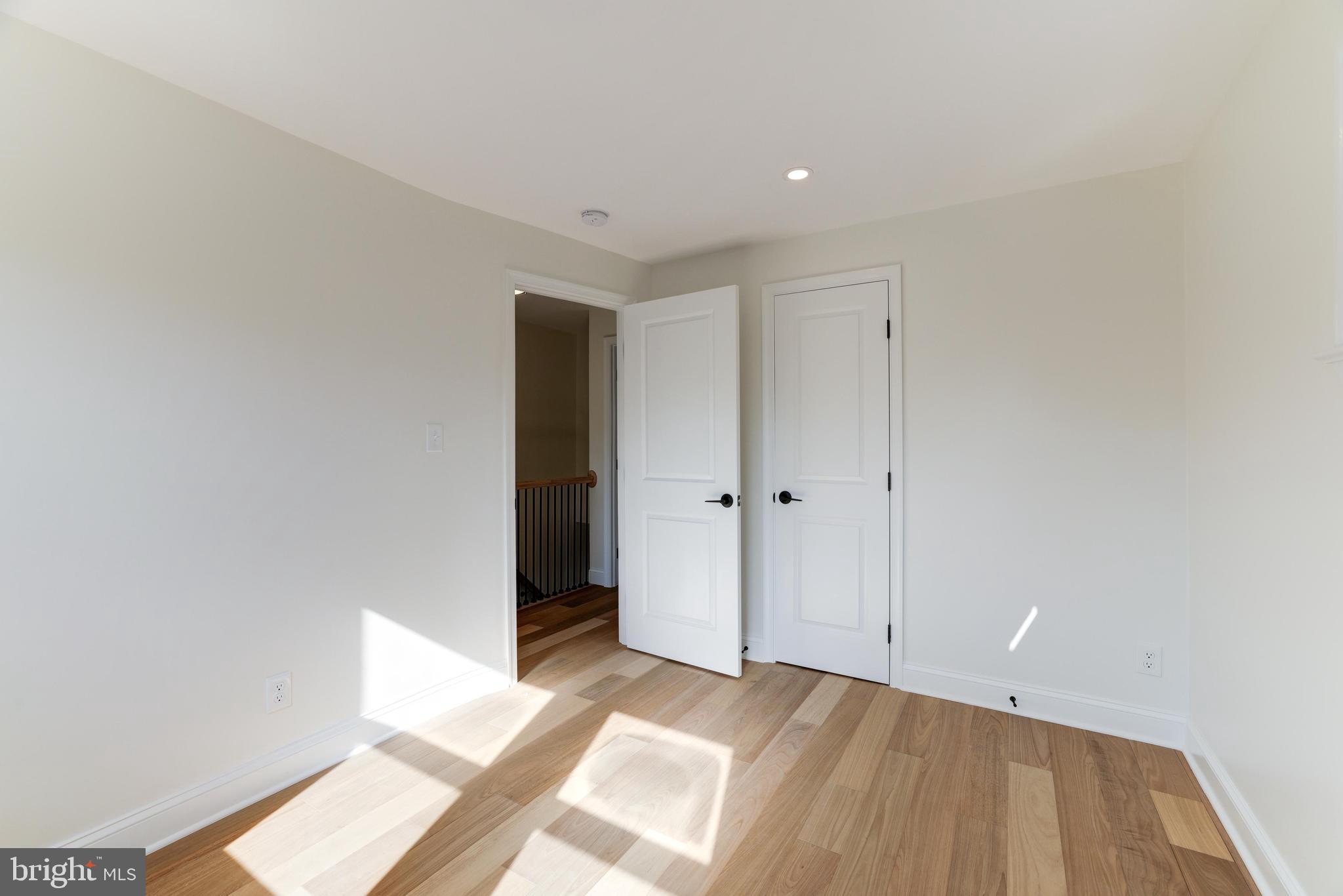 160 Forrester STREET SW