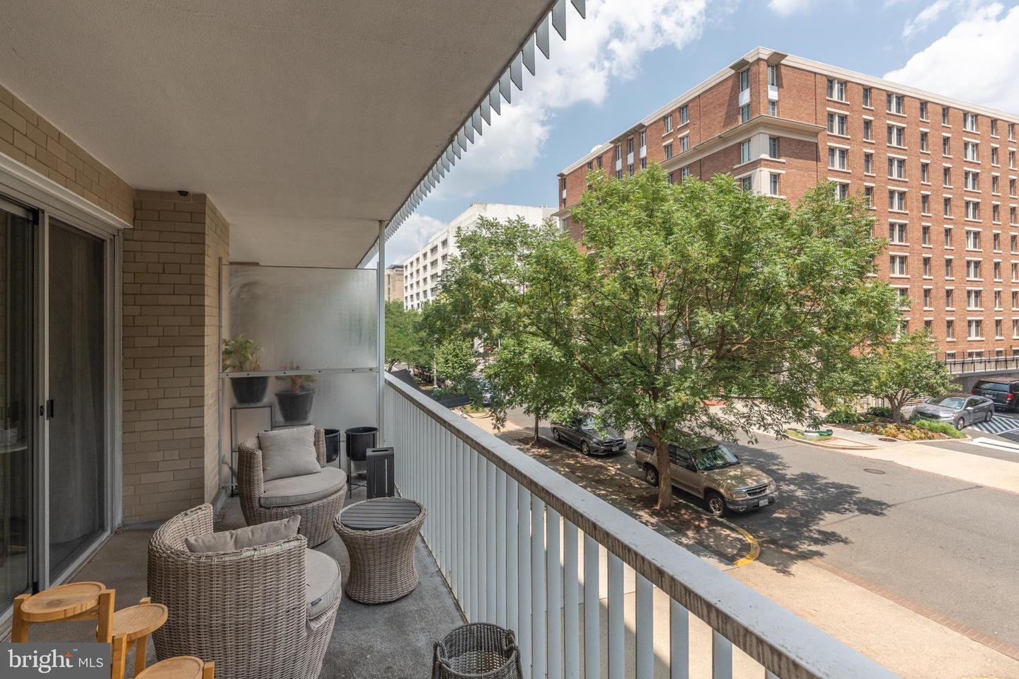 730 24TH ST NW #212