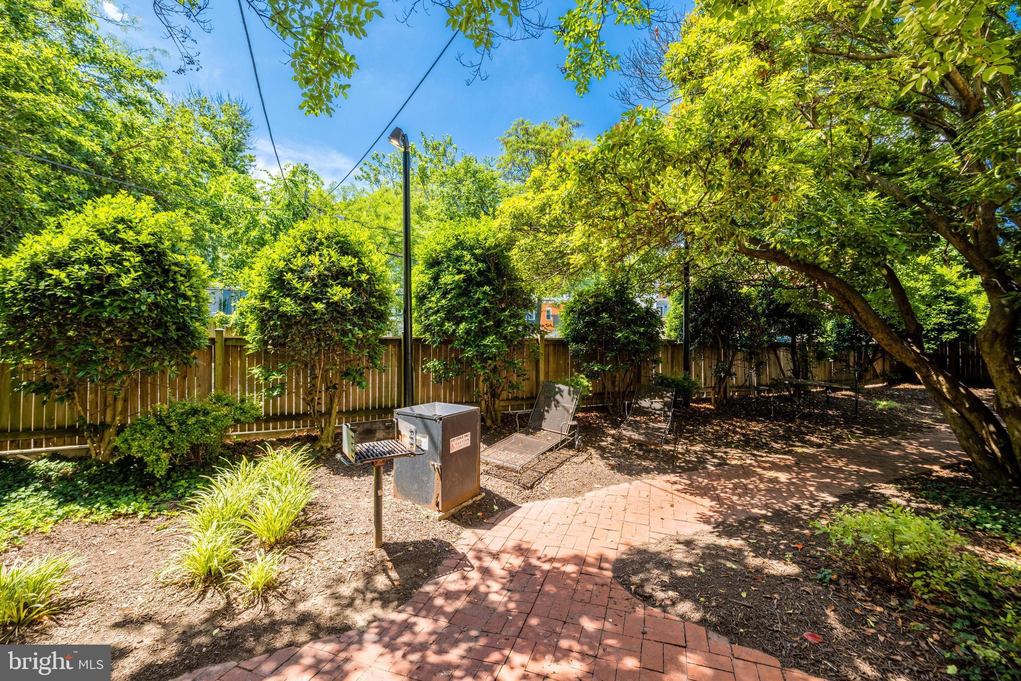 1363 K STREET SE 201