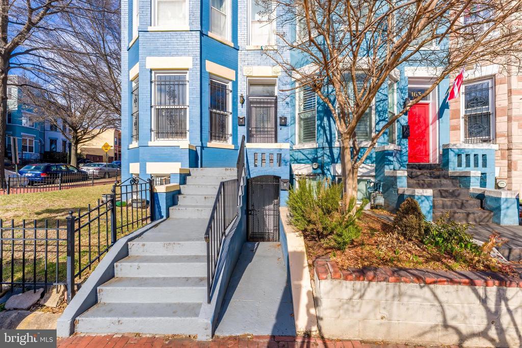 165 U NW 3