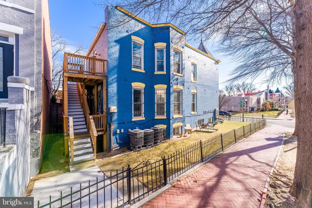 165 U NW 3