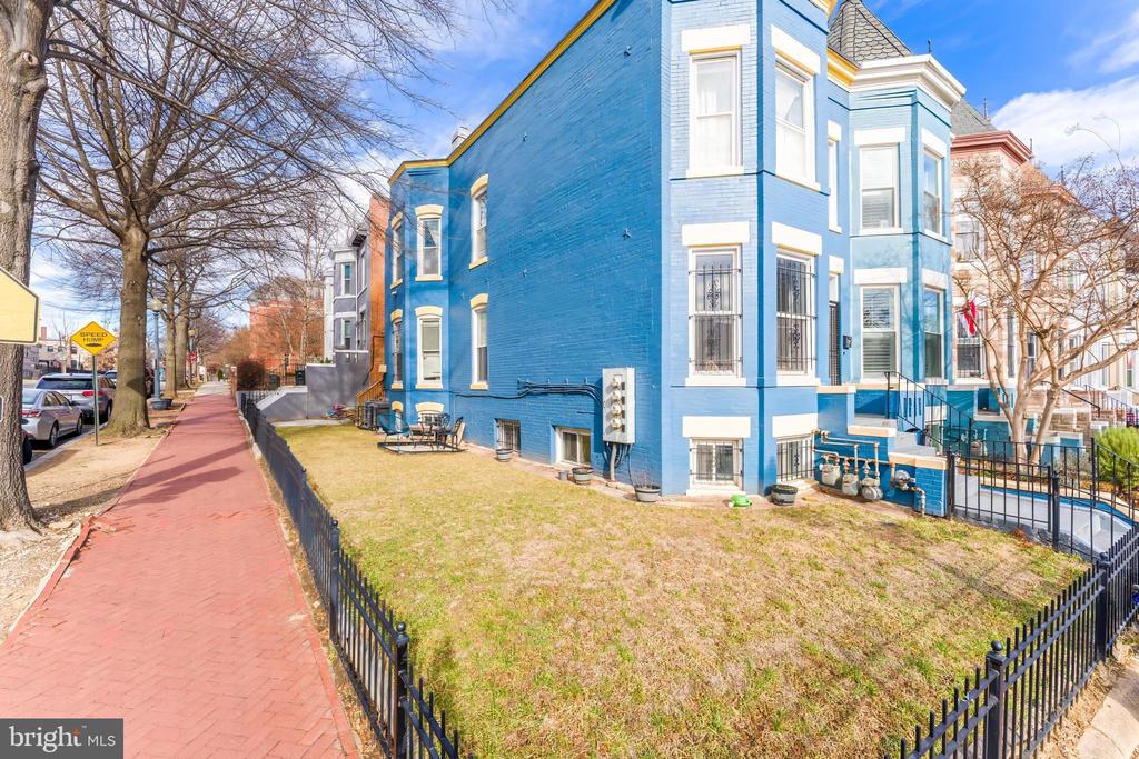 165 U NW 3