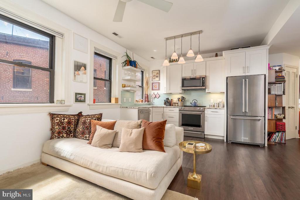 1930 18TH STREET NW 32