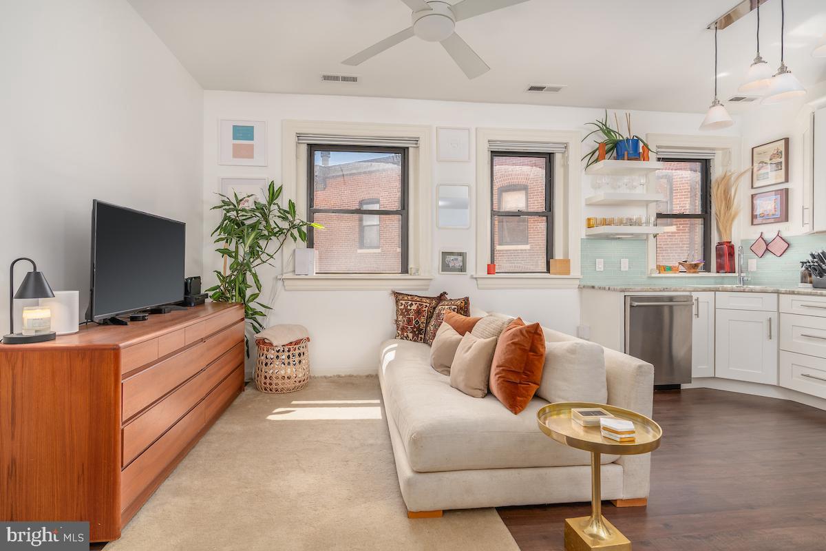 1930 18TH STREET NW 32