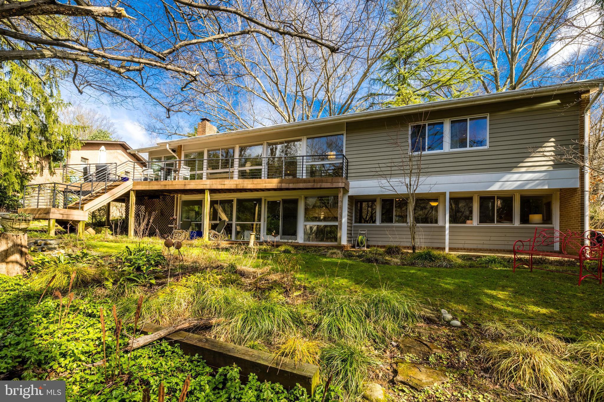 8216 Lilly Stone Dr
