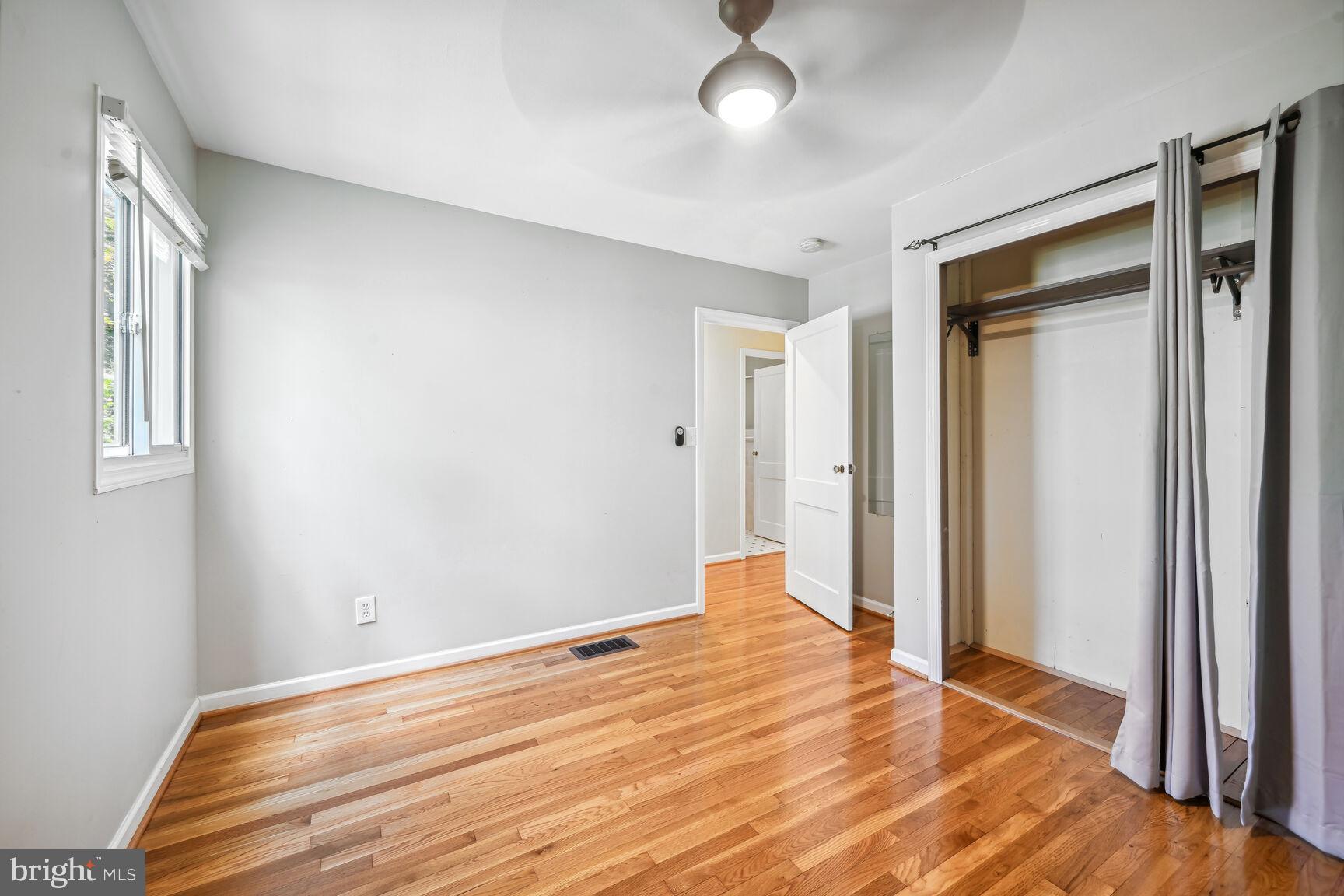 3202 Edgewood Rd