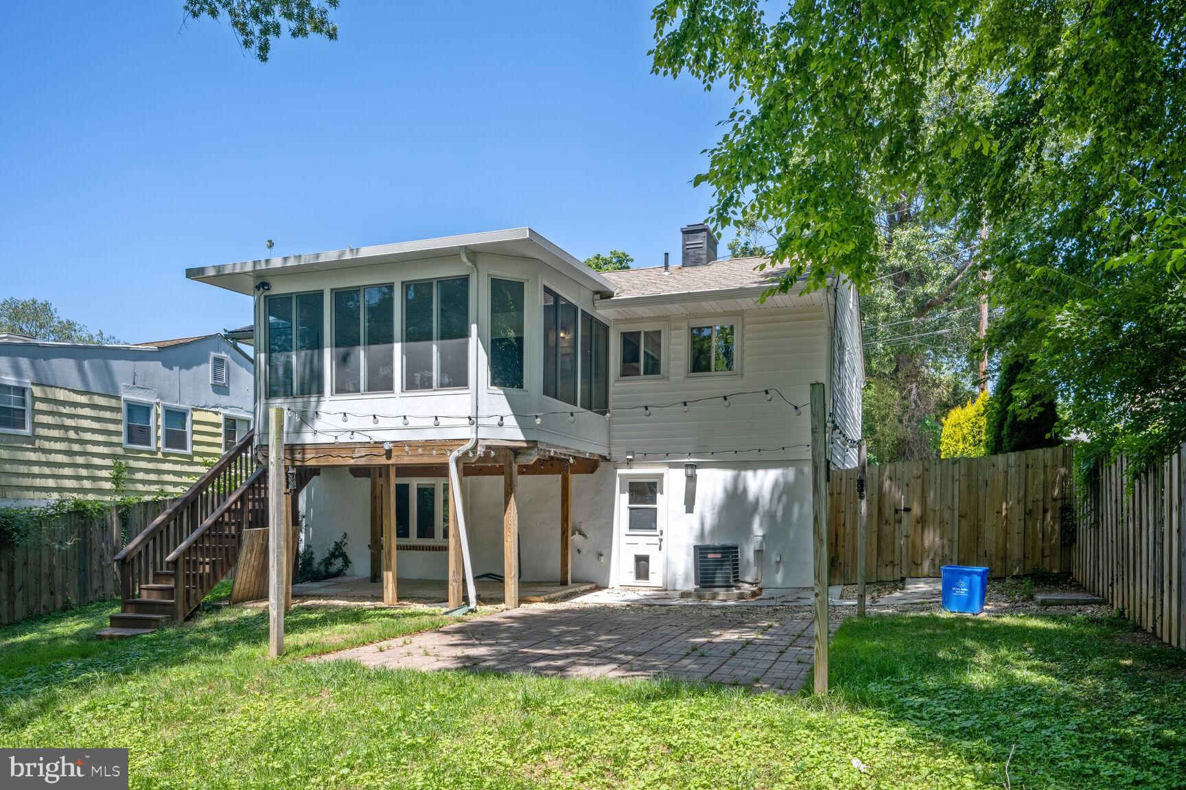 3202 Edgewood Rd