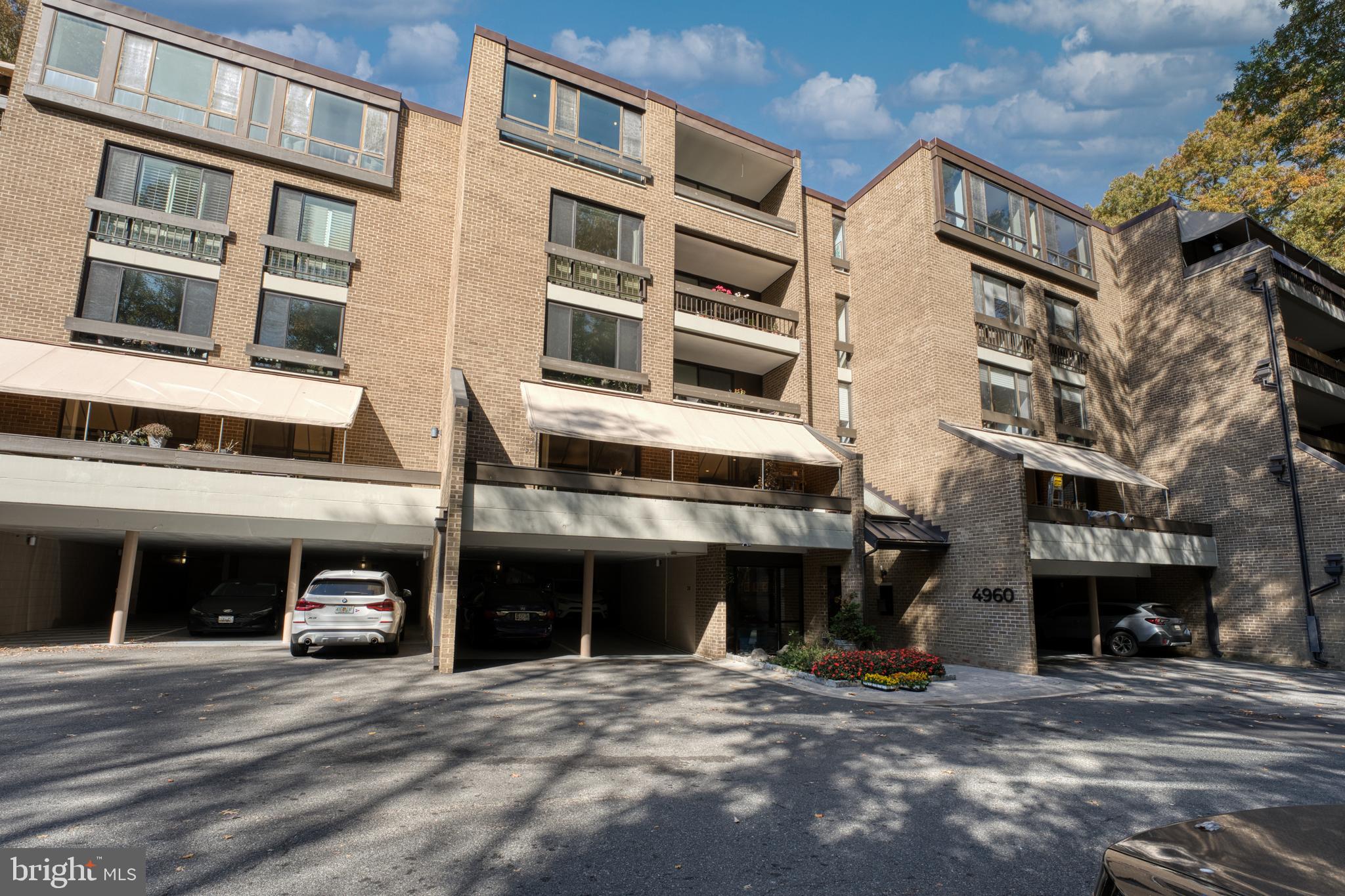 4960 Sentinel Dr #402
