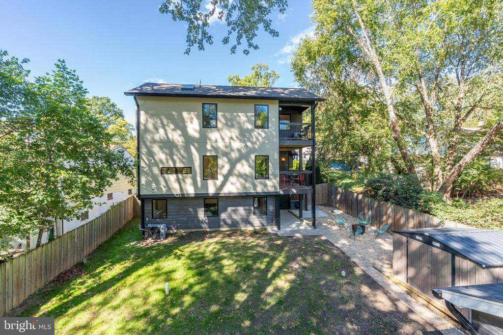 3202 EDGEWOOD ROAD