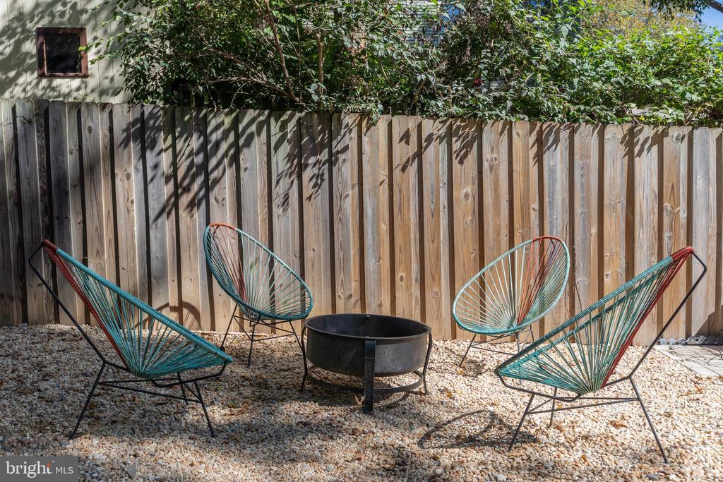3202 EDGEWOOD ROAD