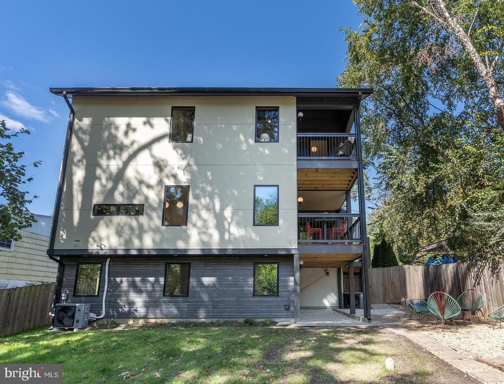 3202 EDGEWOOD ROAD