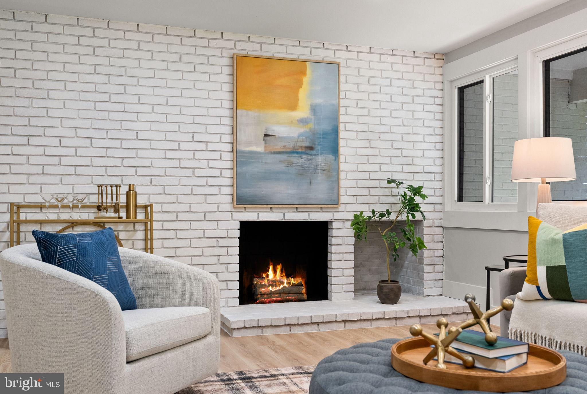 8201 HAMILTON SPRING COURT