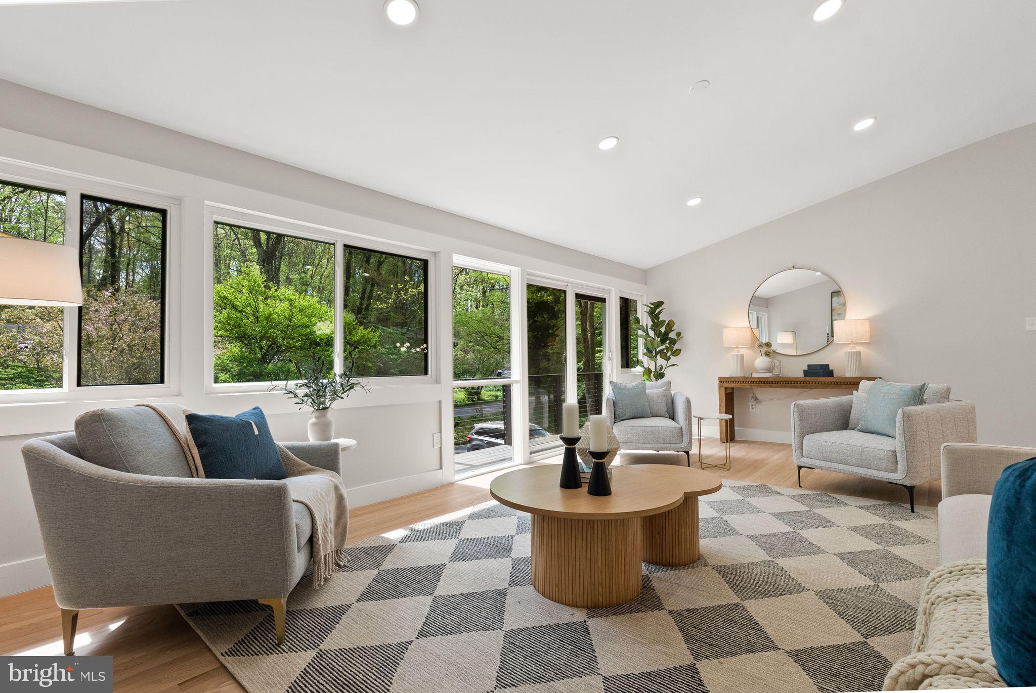 8201 HAMILTON SPRING COURT