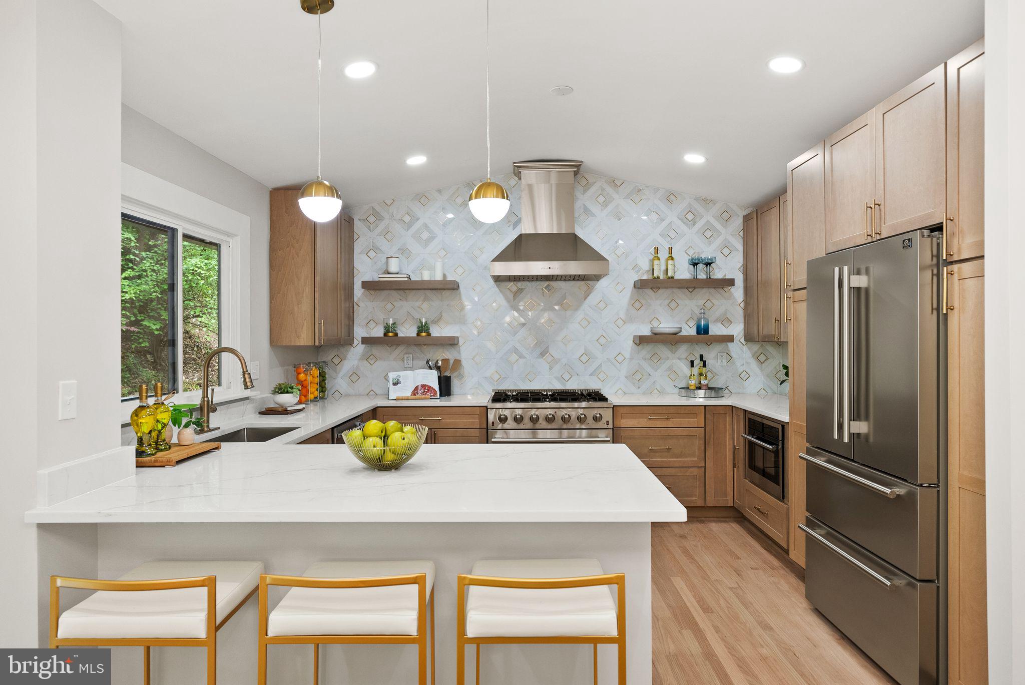 8201 HAMILTON SPRING COURT