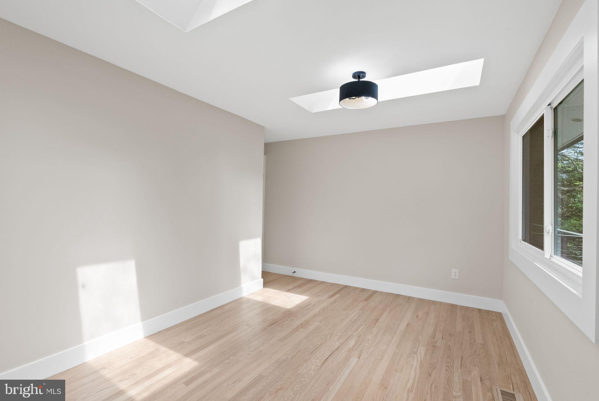 8201 HAMILTON SPRING COURT