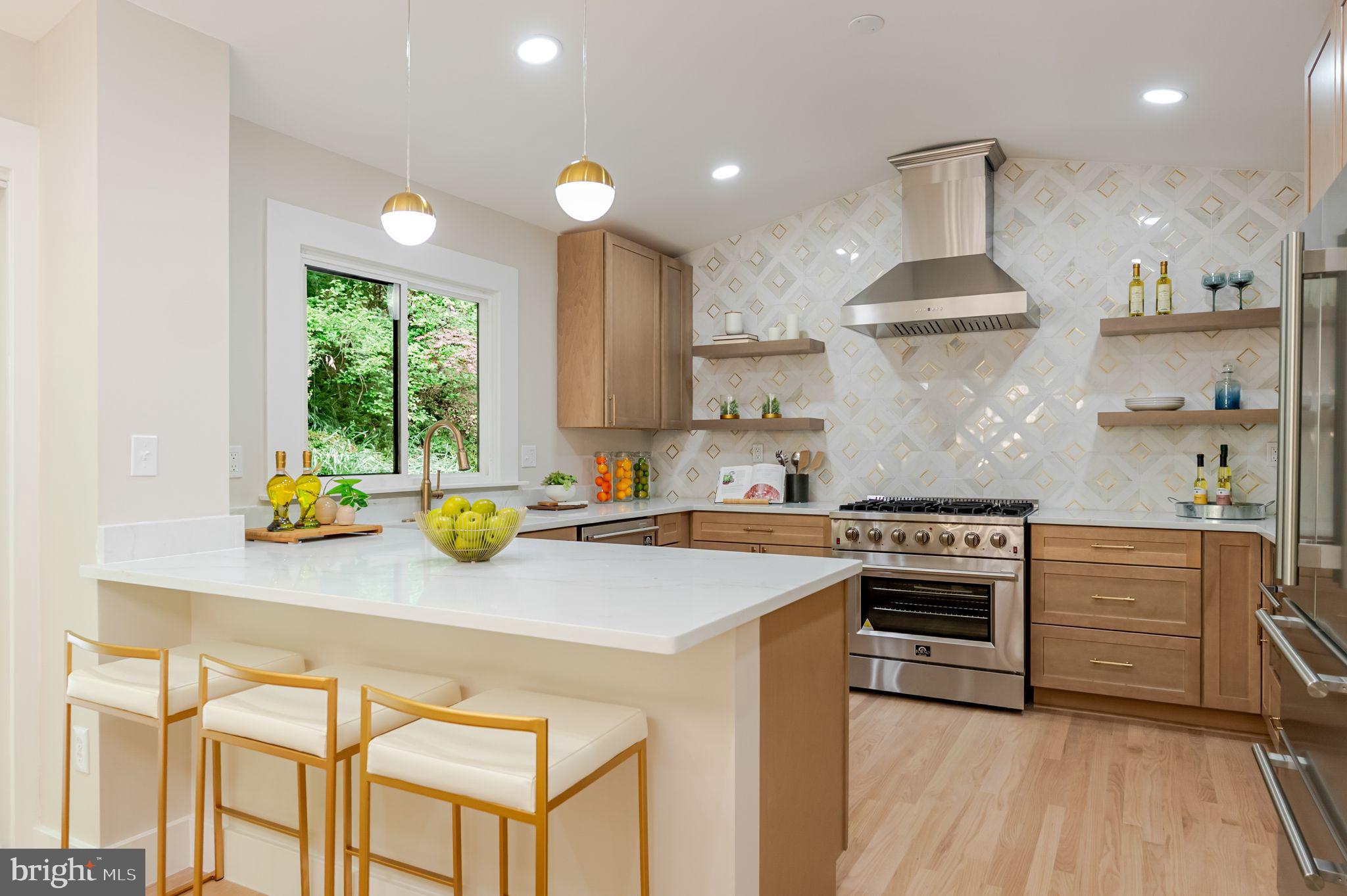 8201 HAMILTON SPRING COURT