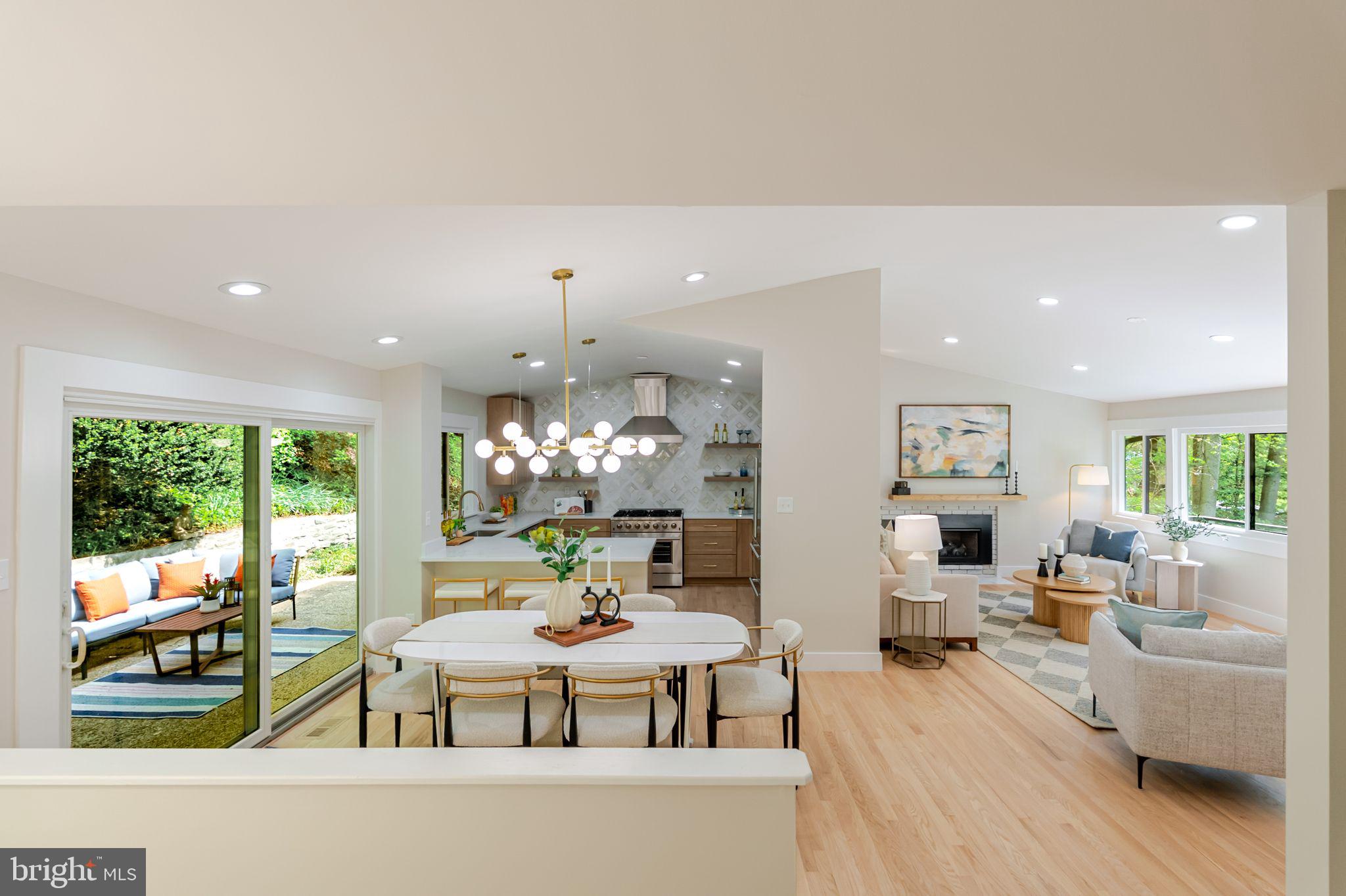 8201 HAMILTON SPRING COURT