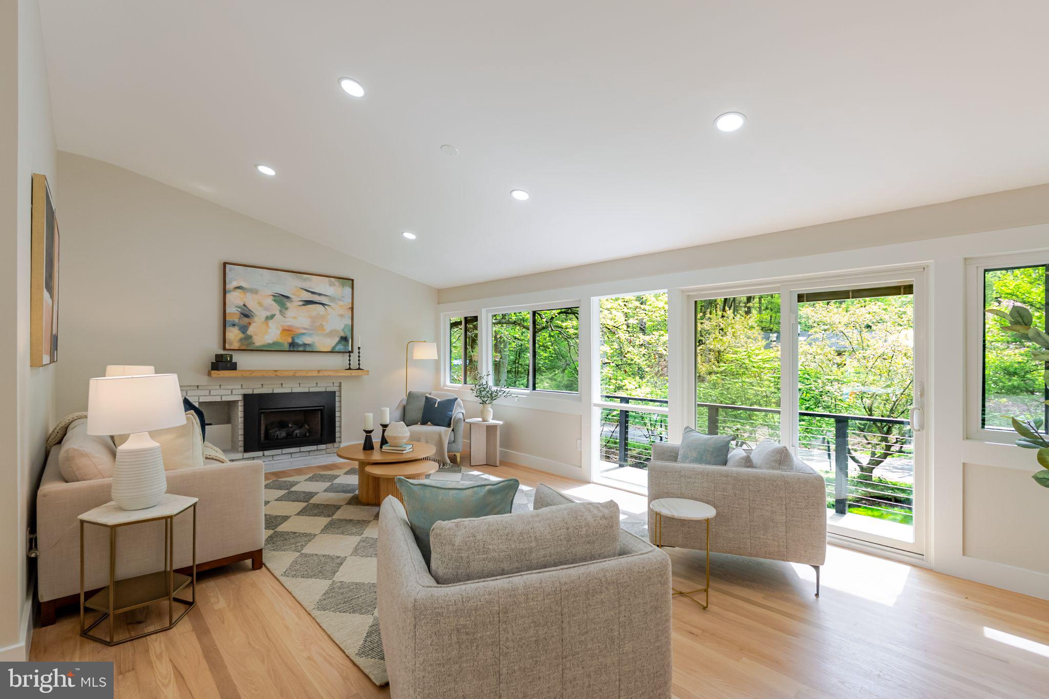 8201 HAMILTON SPRING COURT